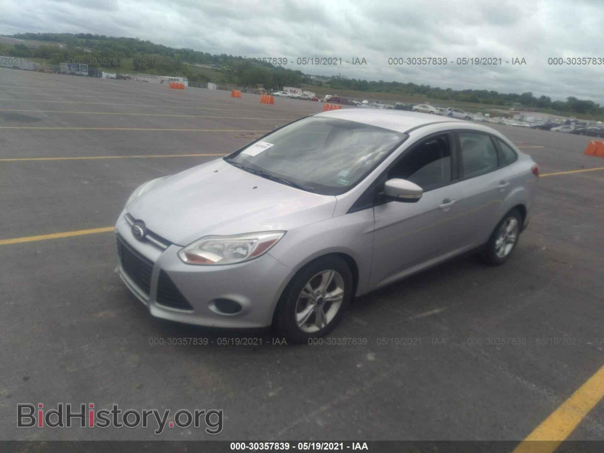 2013 FORD FOCUS - VIN: 1FADP3F28DL337453 - Фото 2