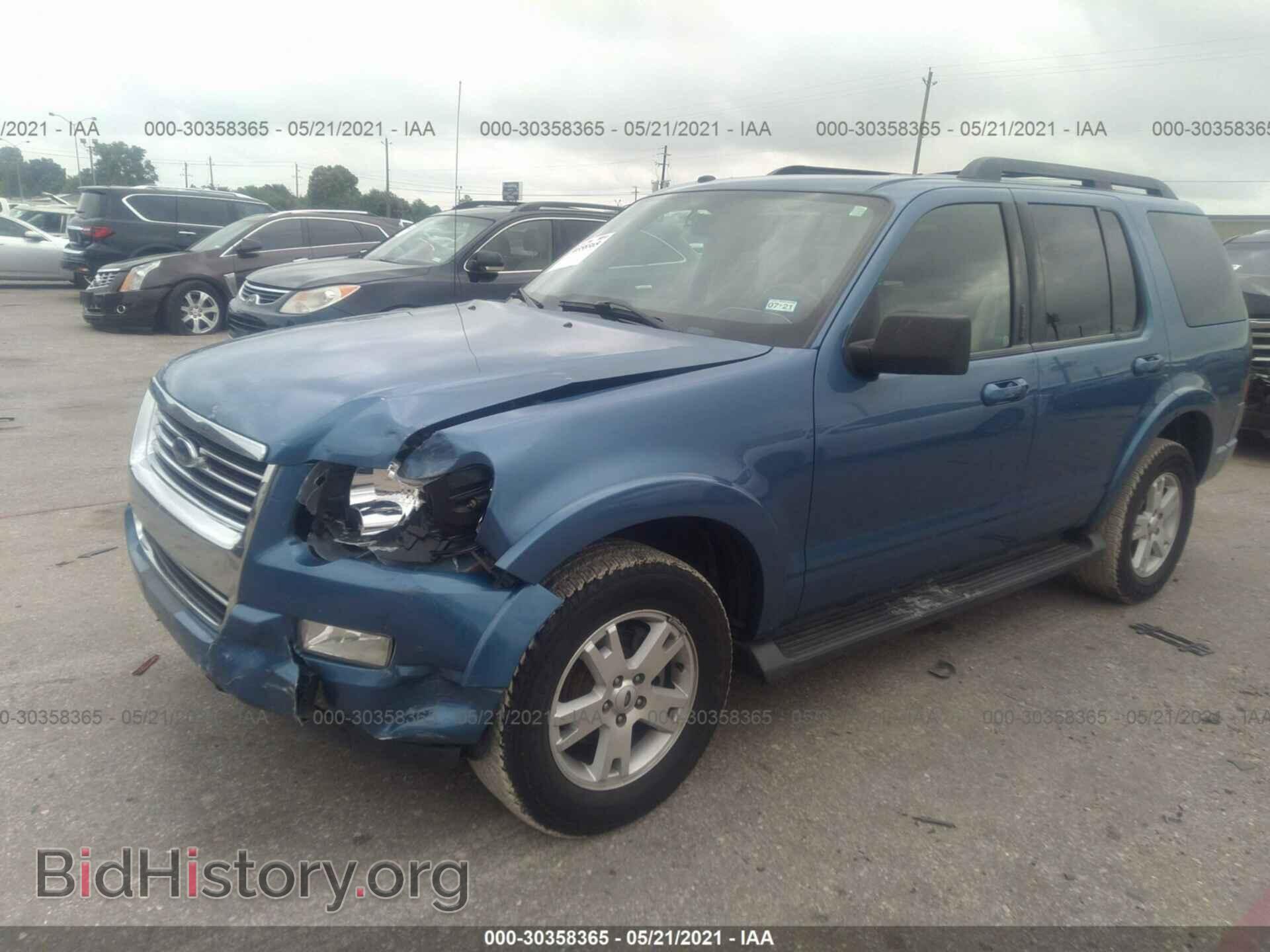 2009 FORD EXPLORER - VIN: 1FMEU63E79UA30490 - Фото 2