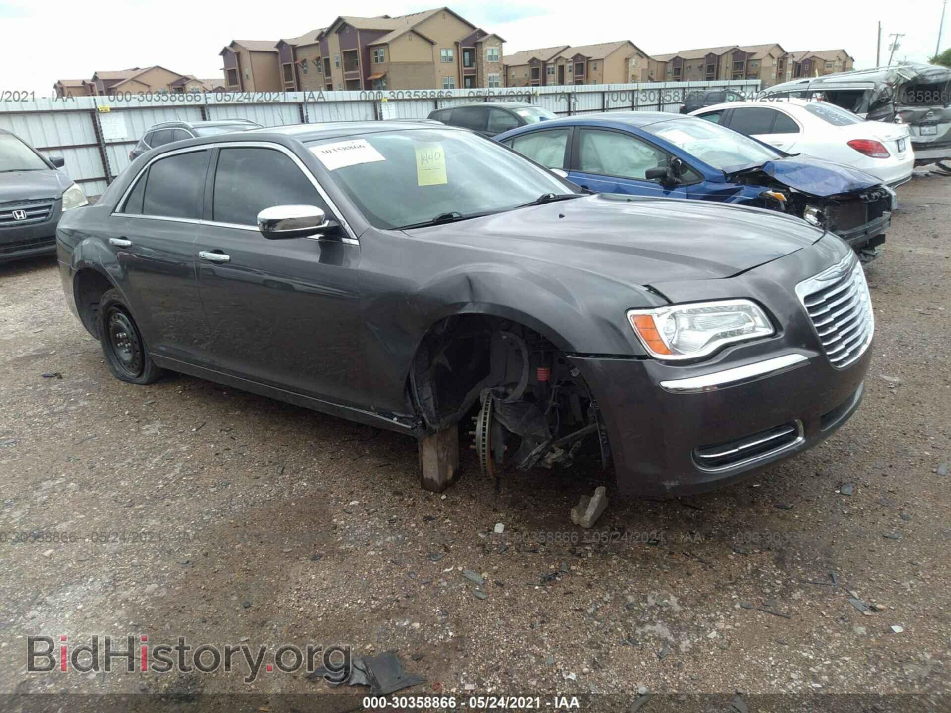 Фотография 2C3CCAAG1EH381080 - CHRYSLER 300 2014