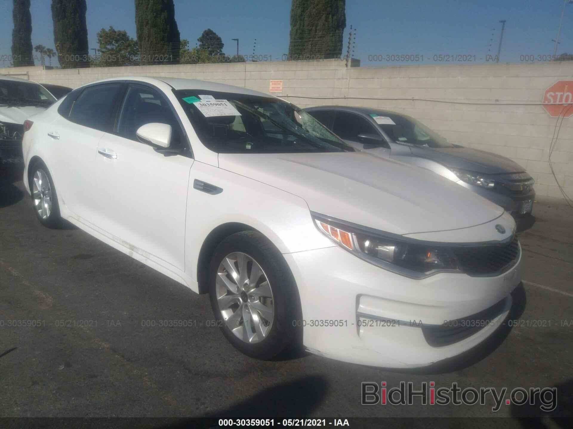 Photo 5XXGT4L34JG261697 - KIA OPTIMA 2018