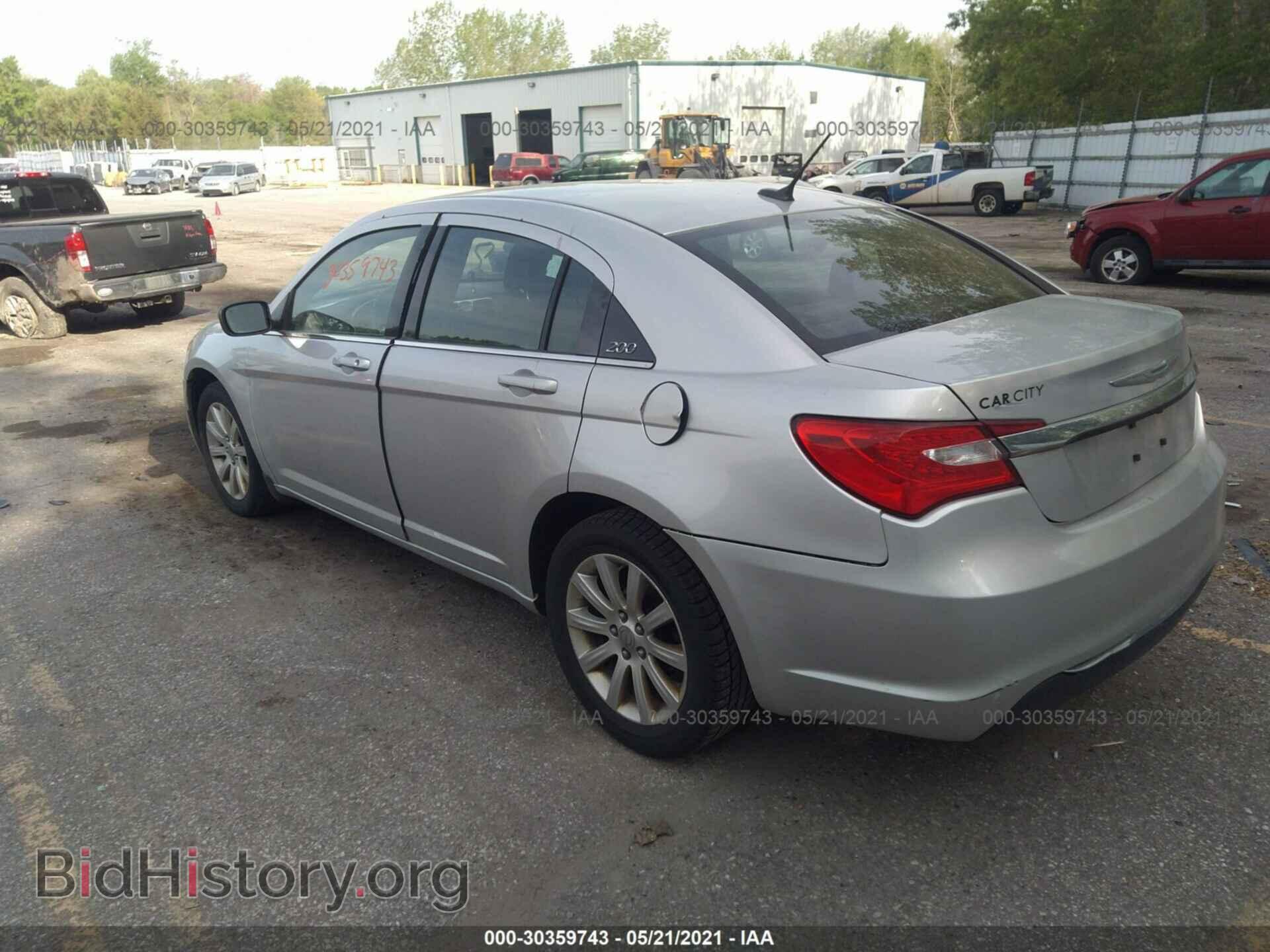 2012 CHRYSLER 200 - VIN: 1C3CCBBB6CN278055 - Фото 3