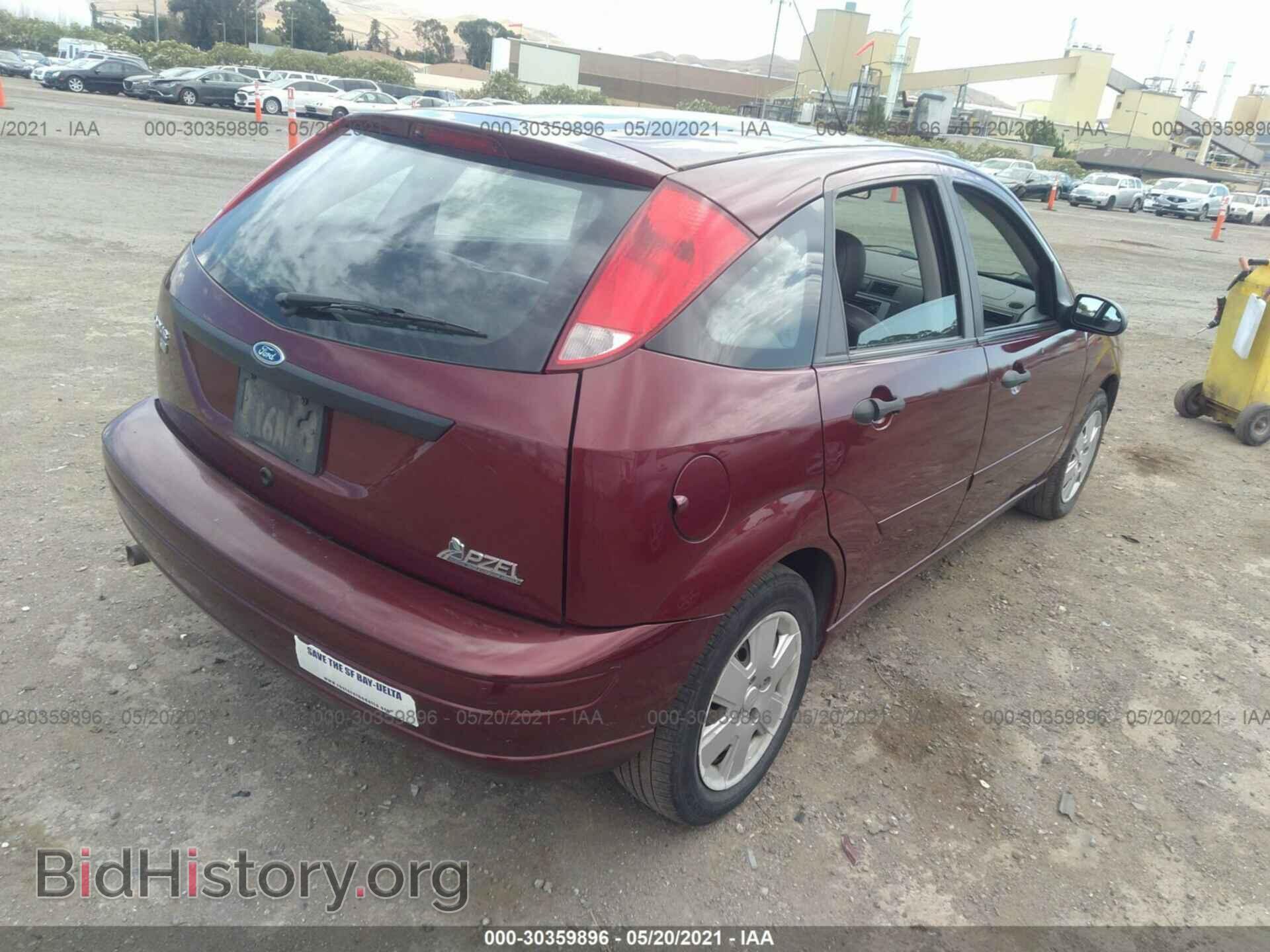 2007 FORD FOCUS - VIN: 1FAFP37N97W209176 - Фото 4