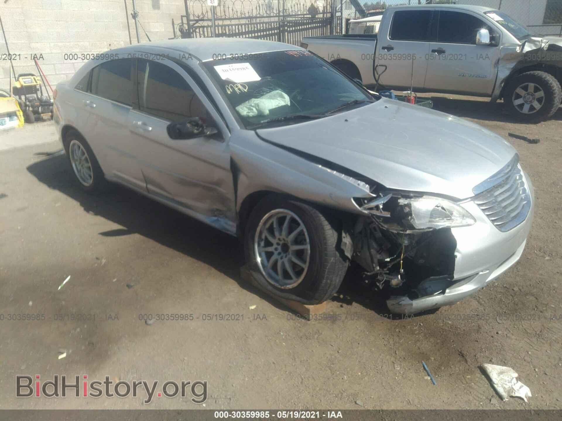 2011 CHRYSLER 200 - VIN: 1C3BC4FB7BN538379 - Photo 6
