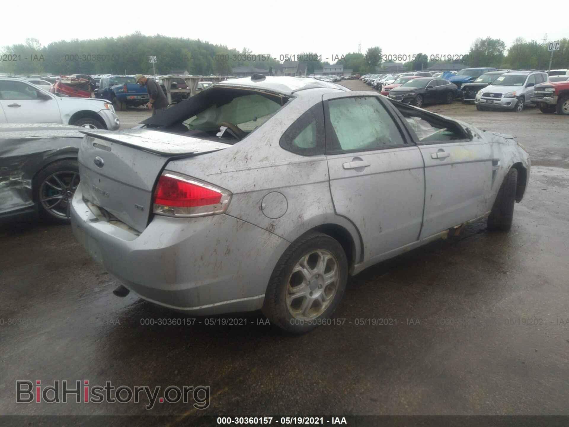 2008 FORD FOCUS - VIN: 1FAHP35N28W296318 - Фото 4