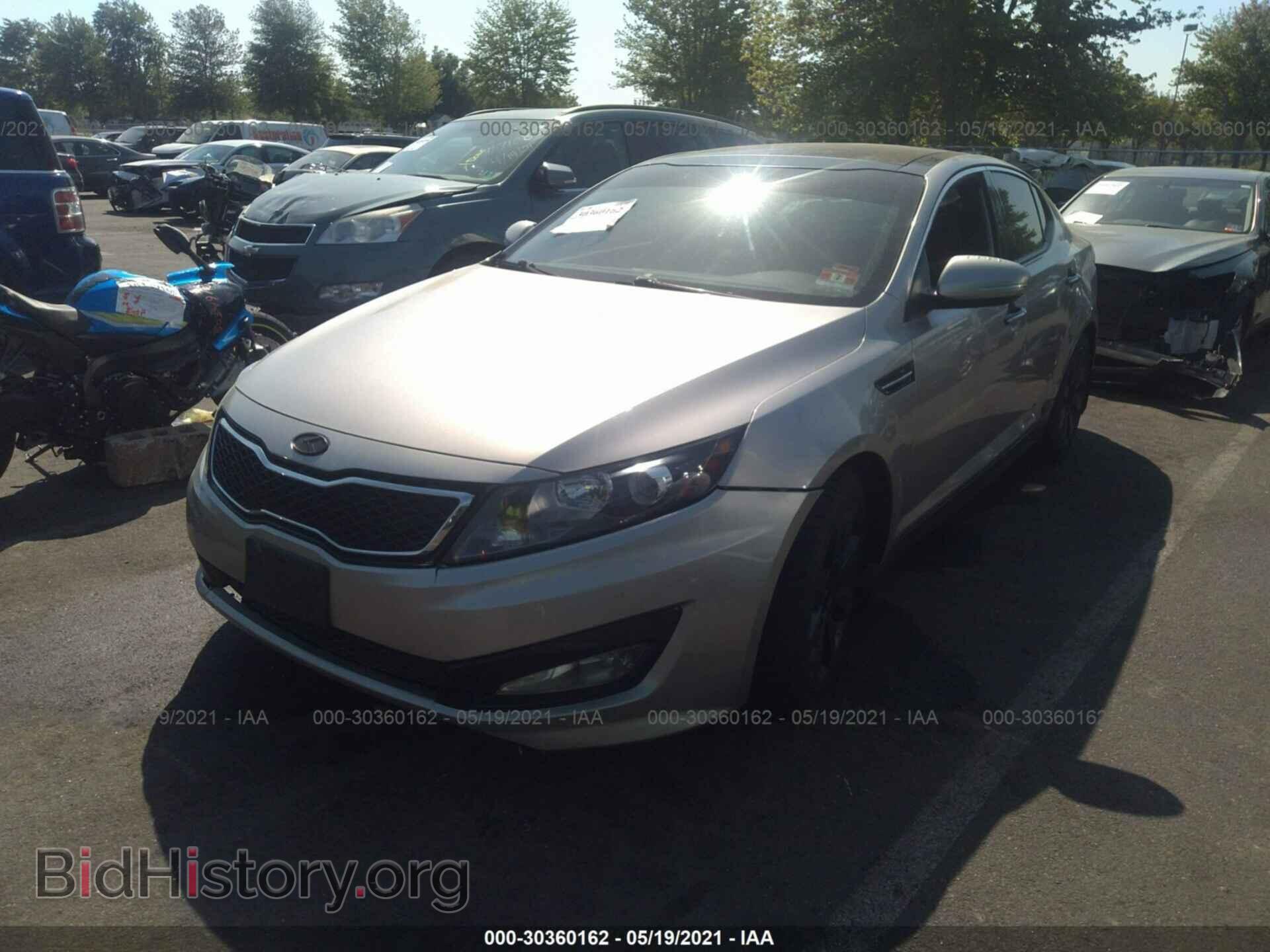 2011 KIA OPTIMA - VIN: KNAGR4A66B5092099 - Фото 2