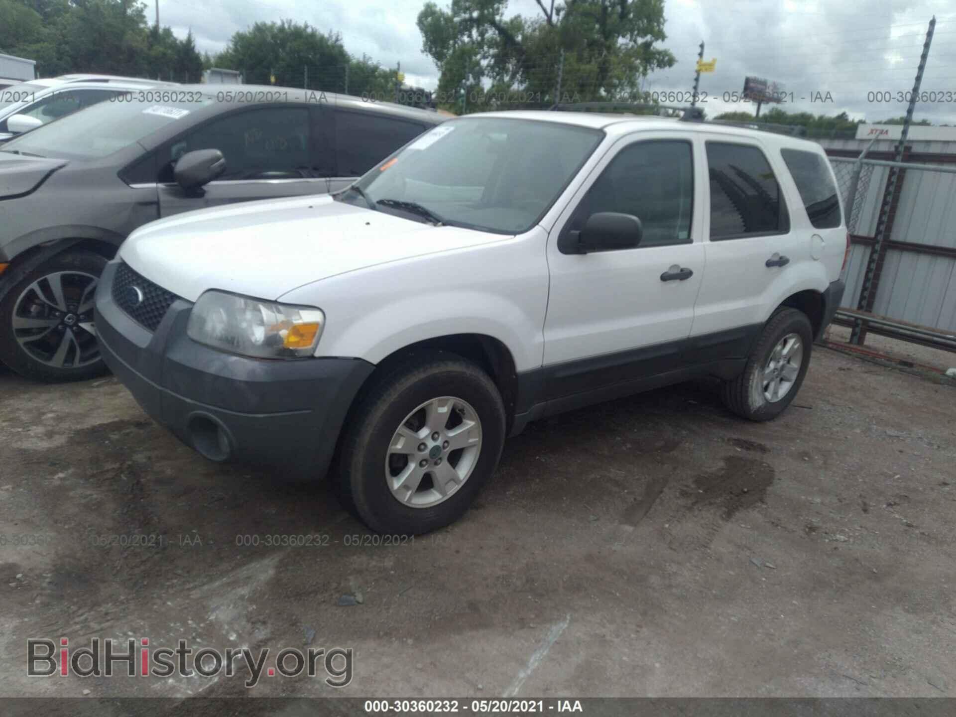 2006 FORD ESCAPE - VIN: 1FMYU03166KC54686 - Фото 2