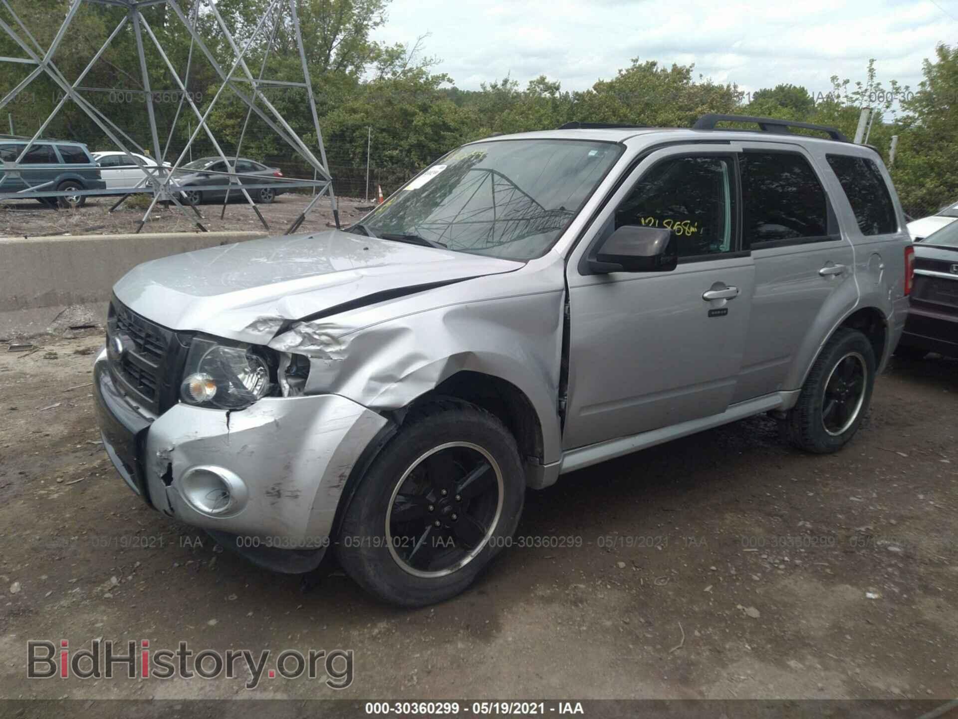 2009 FORD ESCAPE - VIN: 1FMCU03719KB64848 - Фото 2