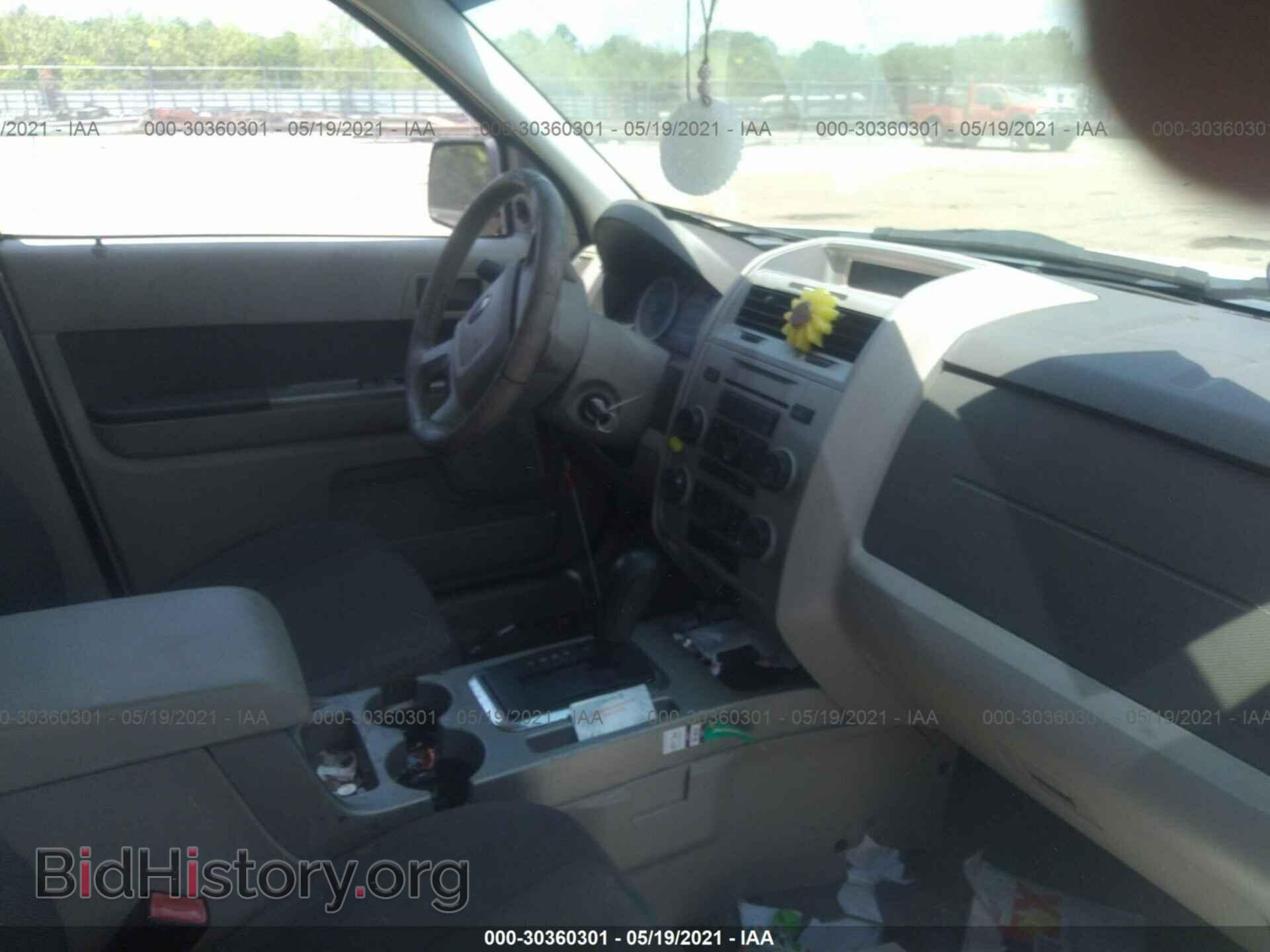2009 FORD ESCAPE - VIN: 1FMCU03719KA86376 - Фото 5