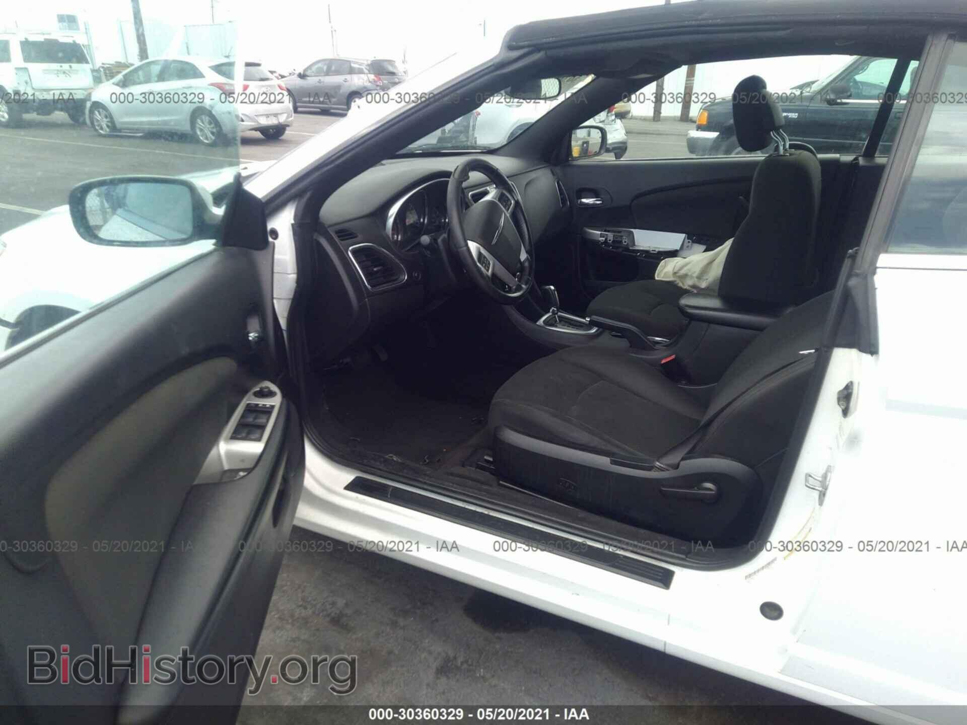 2012 CHRYSLER 200 - VIN: 1C3BCBEB4CN123561 - Фото 5