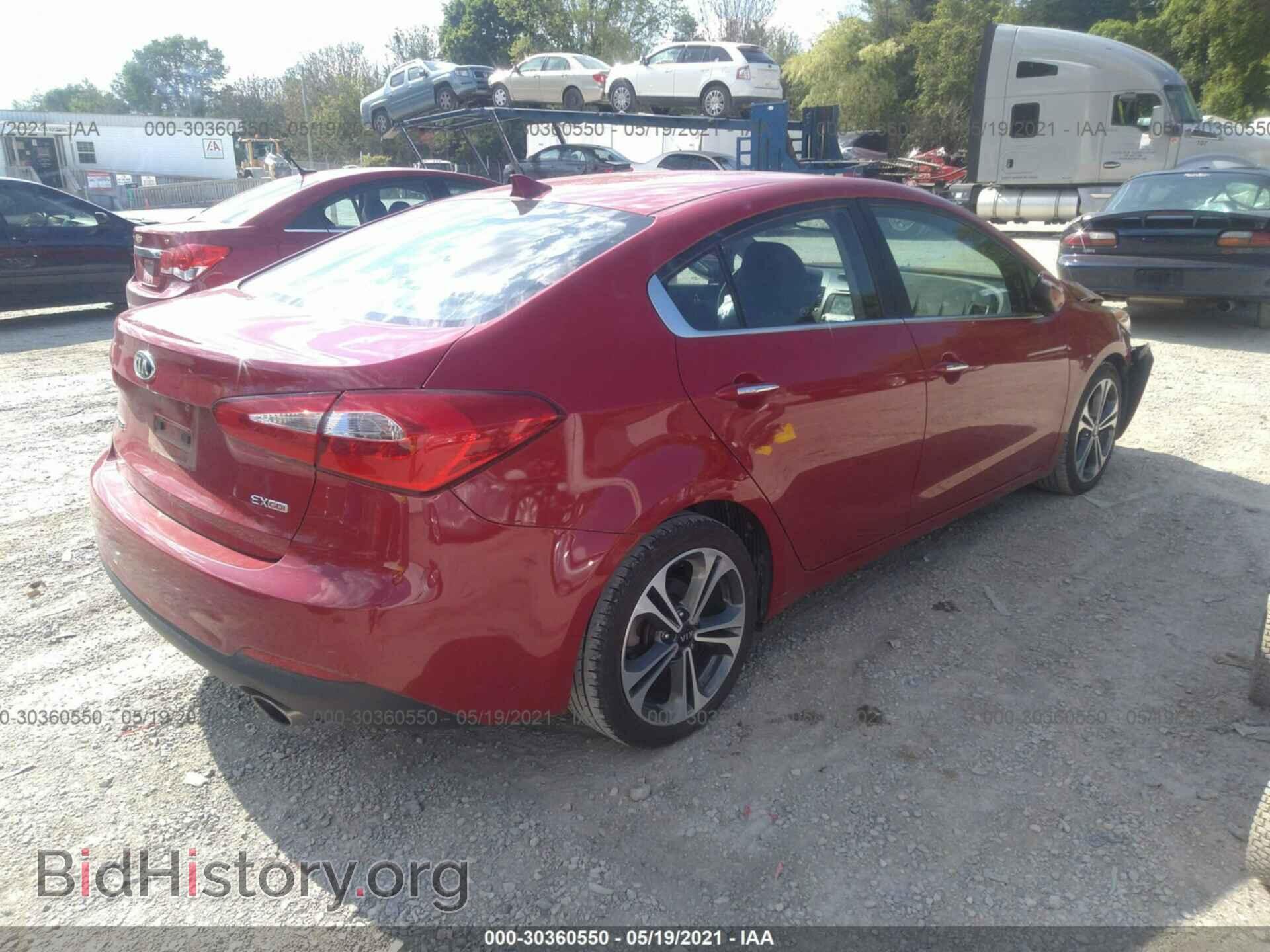 2015 KIA FORTE - VIN: KNAFZ4A82F5388093 - Фото 4