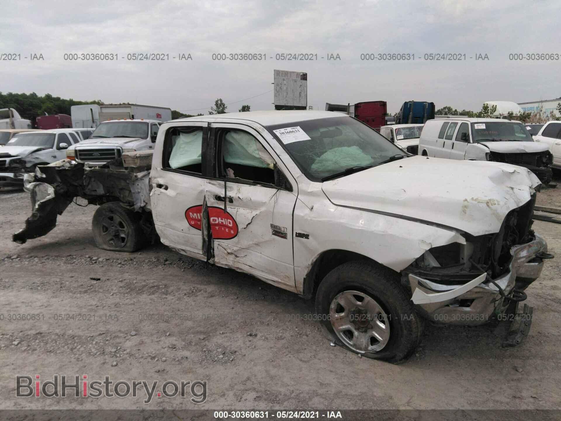 Photo 3C6TD5JT8CG262380 - RAM 2500 2012