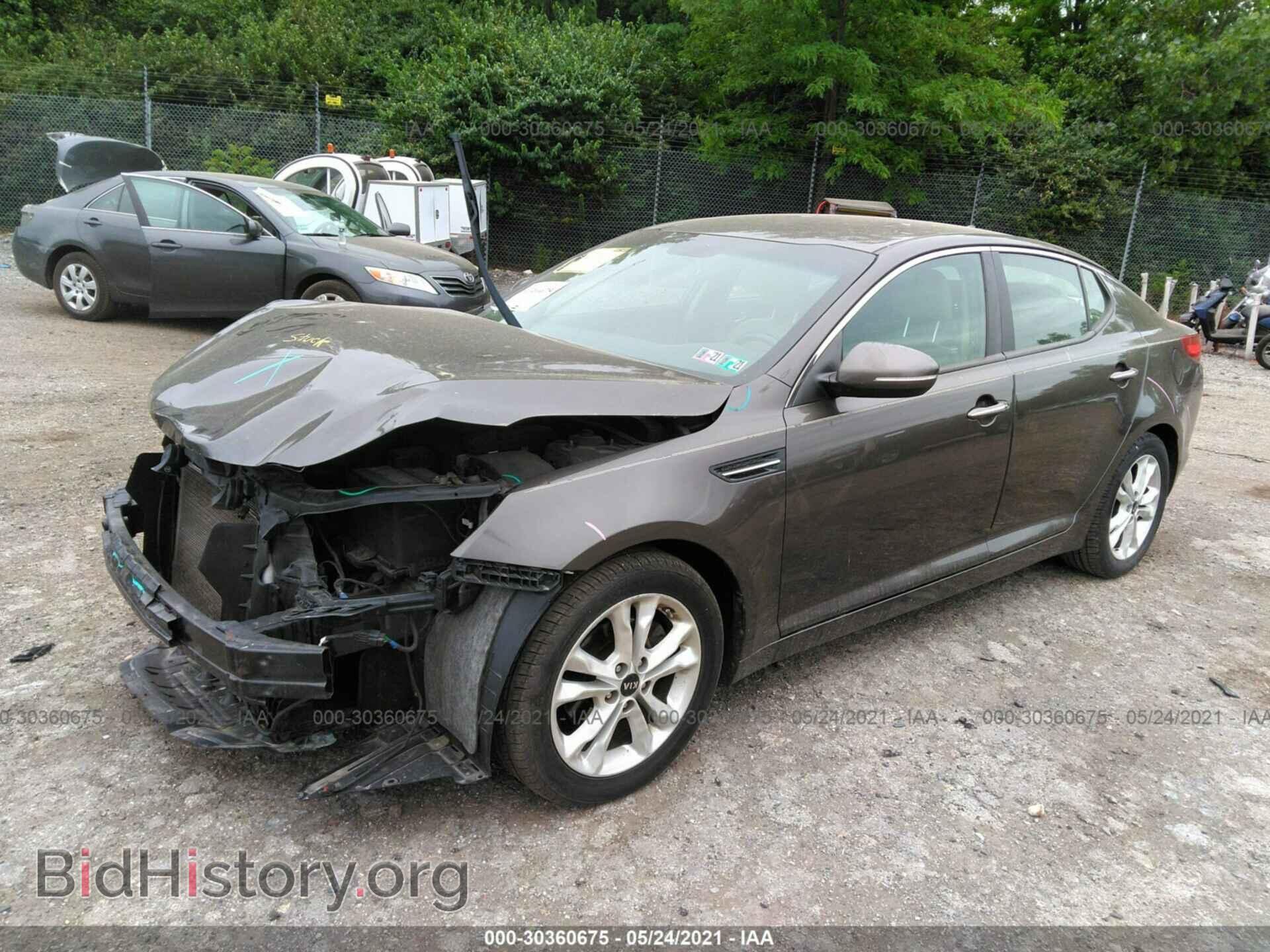 2011 KIA OPTIMA - VIN: KNAGN4A70B5145822 - Photo 2