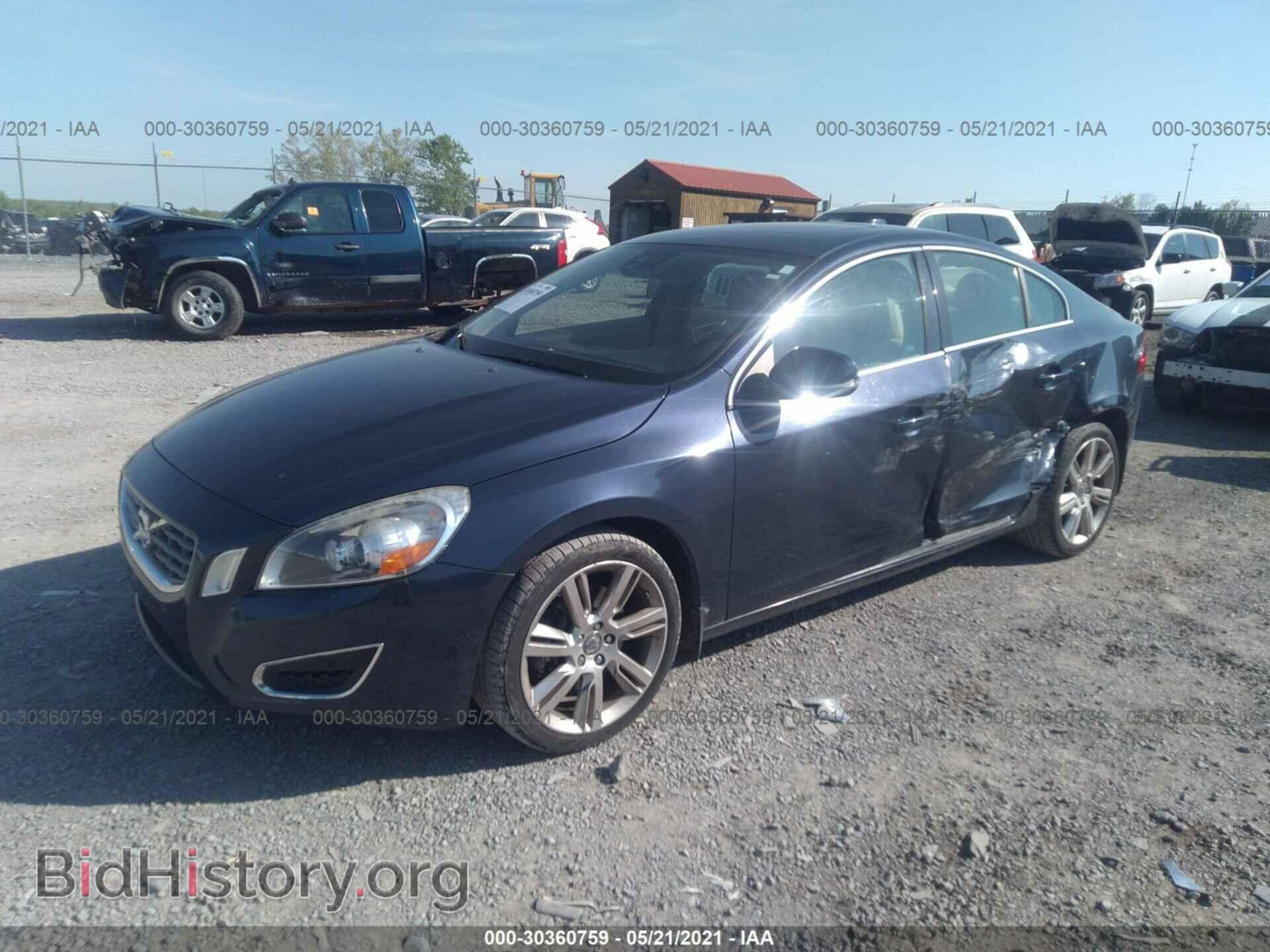 2012 VOLVO S60 - VIN: YV1902FH4C2114750 - Фото 2