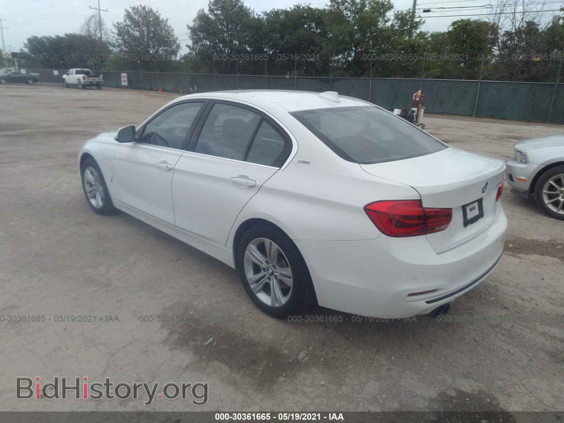 2017 BMW 3 SERIES - VIN: WBA8E1C33HA159047 - Фото 3