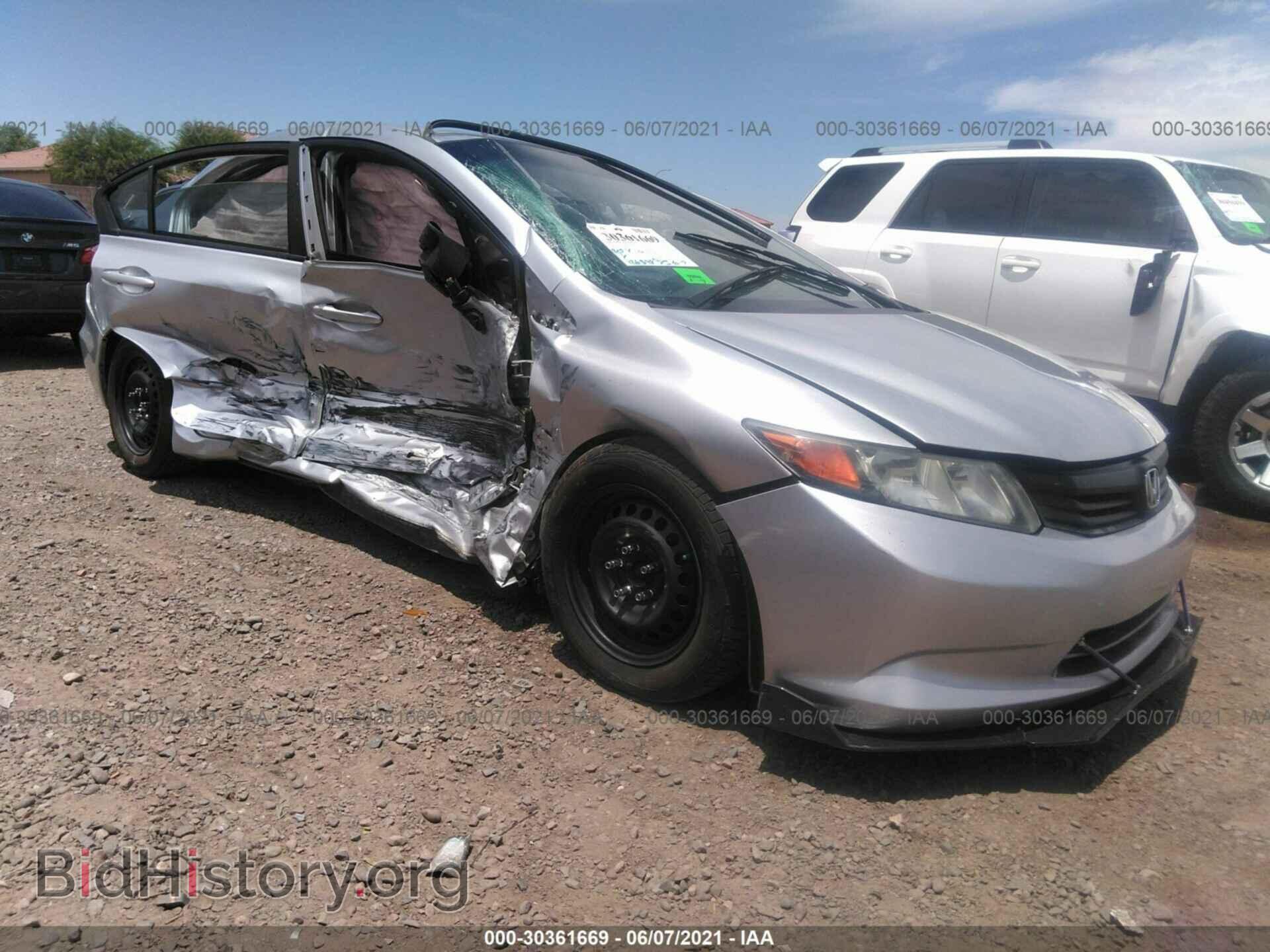 Photo 2HGFB2F5XCH611917 - HONDA CIVIC SDN 2012