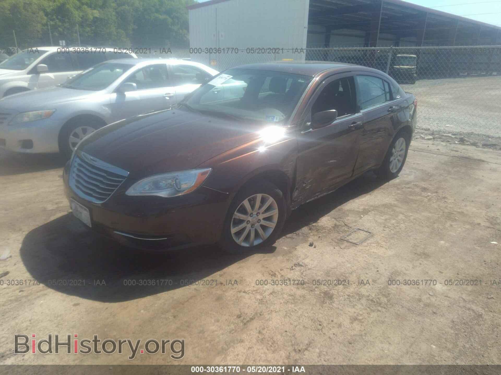 2012 CHRYSLER 200 - VIN: 1C3CCBBB8CN283466 - Фото 2