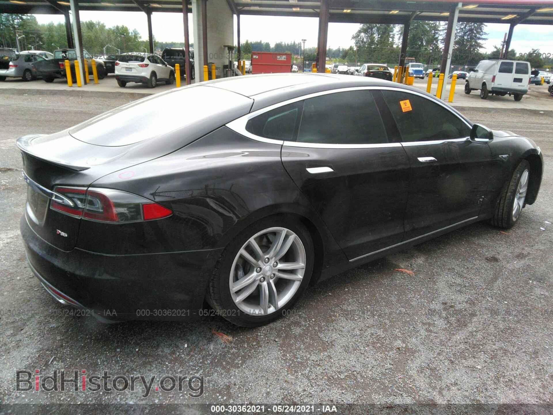 2013 TESLA MODEL S - VIN: 5YJSA1CP2DFP19682 - Photo 4