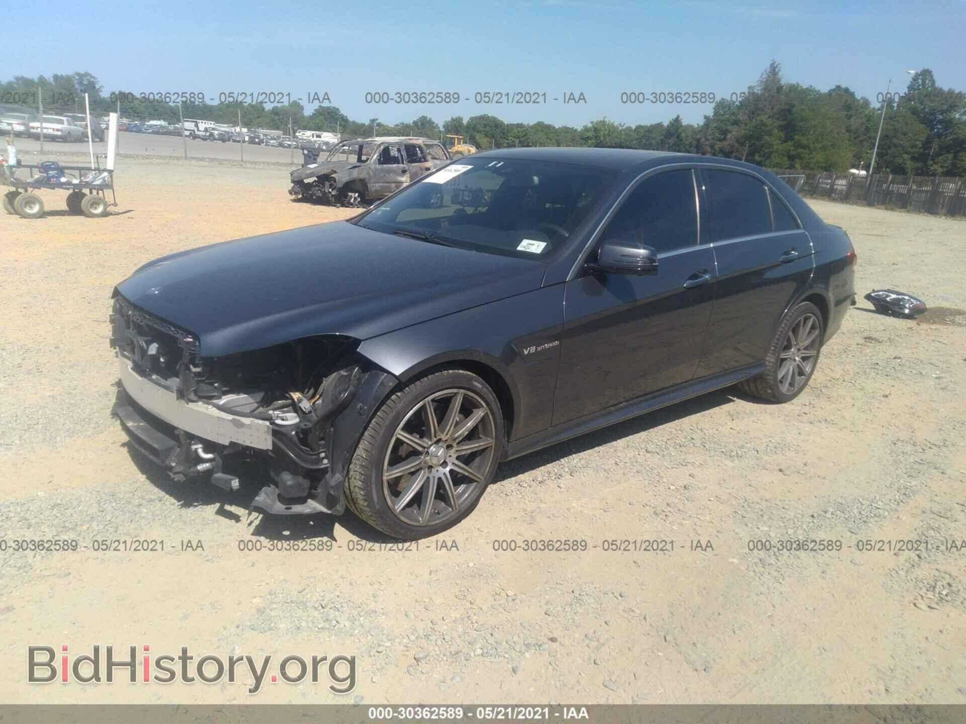 2014 MERCEDES-BENZ E-CLASS - VIN: WDDHF9CB7EA949751 - Фото 2