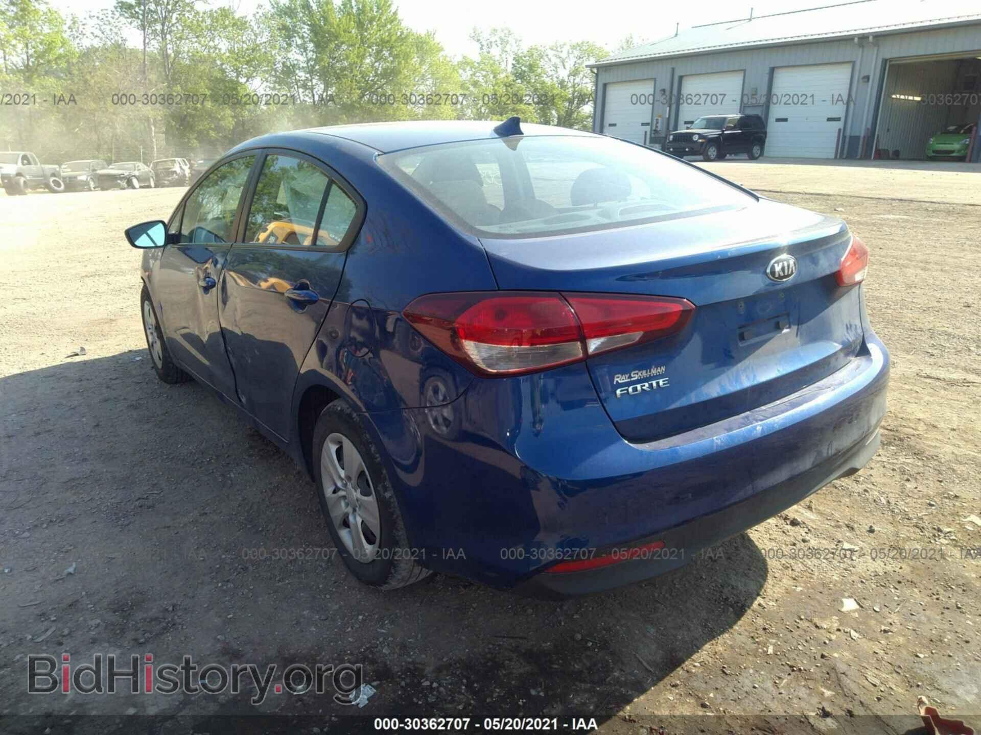 2017 KIA FORTE - VIN: 3KPFK4A77HE104642 - Фото 3