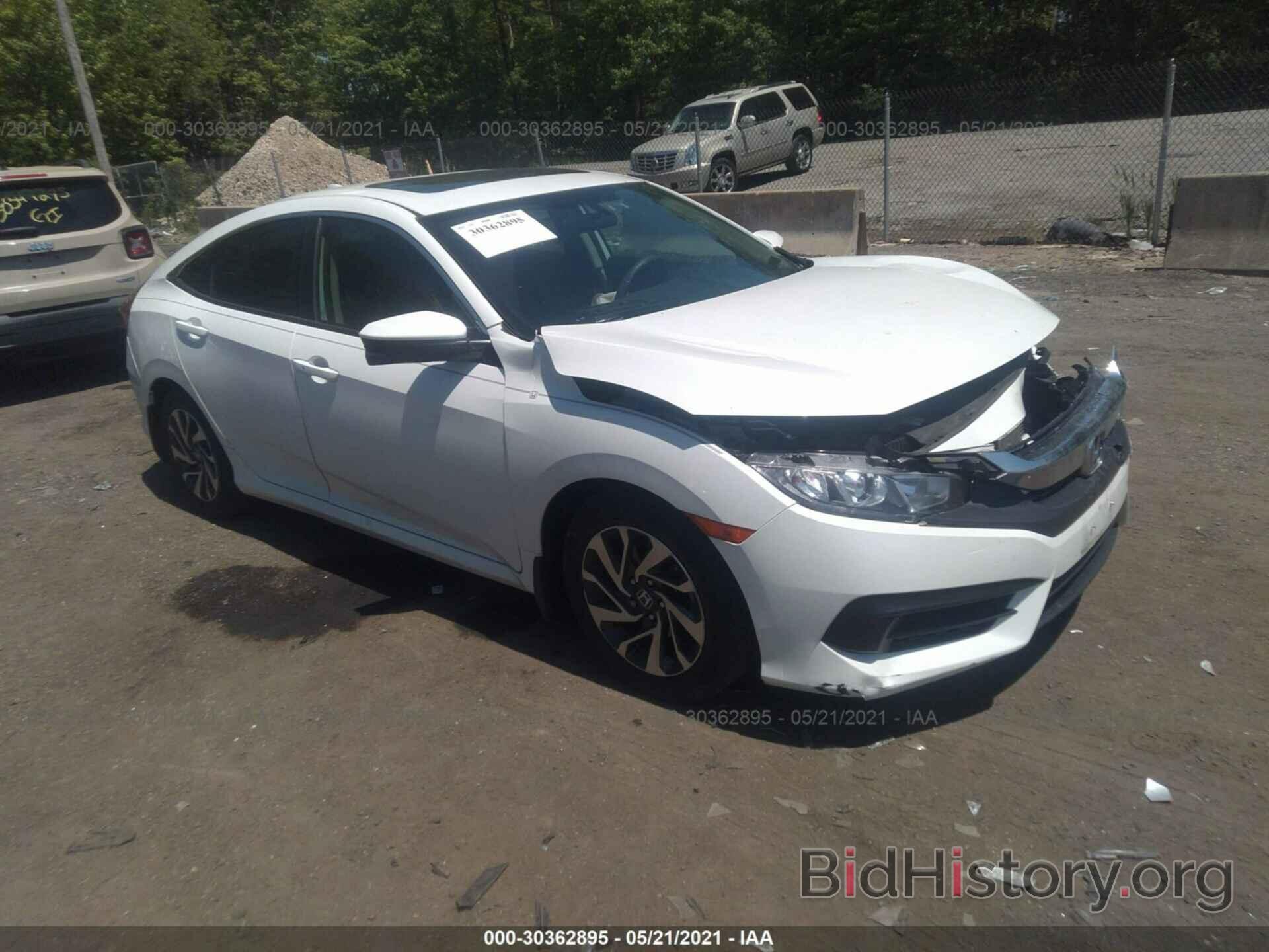 Photo 2HGFC2F71JH500118 - HONDA CIVIC SEDAN 2018