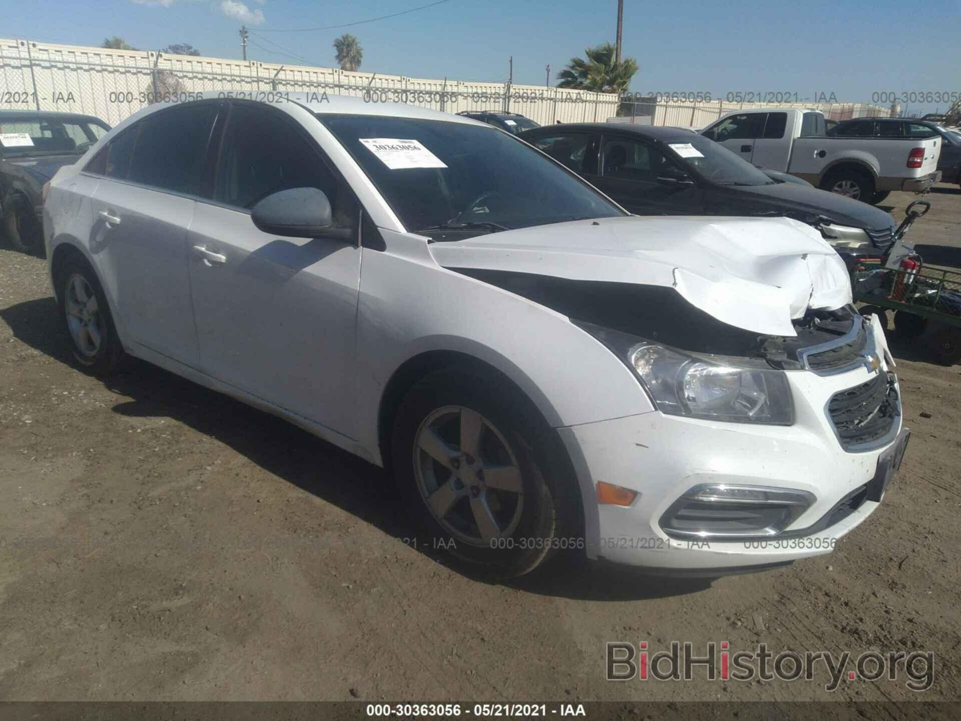 Photo 1G1PC5SB6F7186279 - CHEVROLET CRUZE 2015