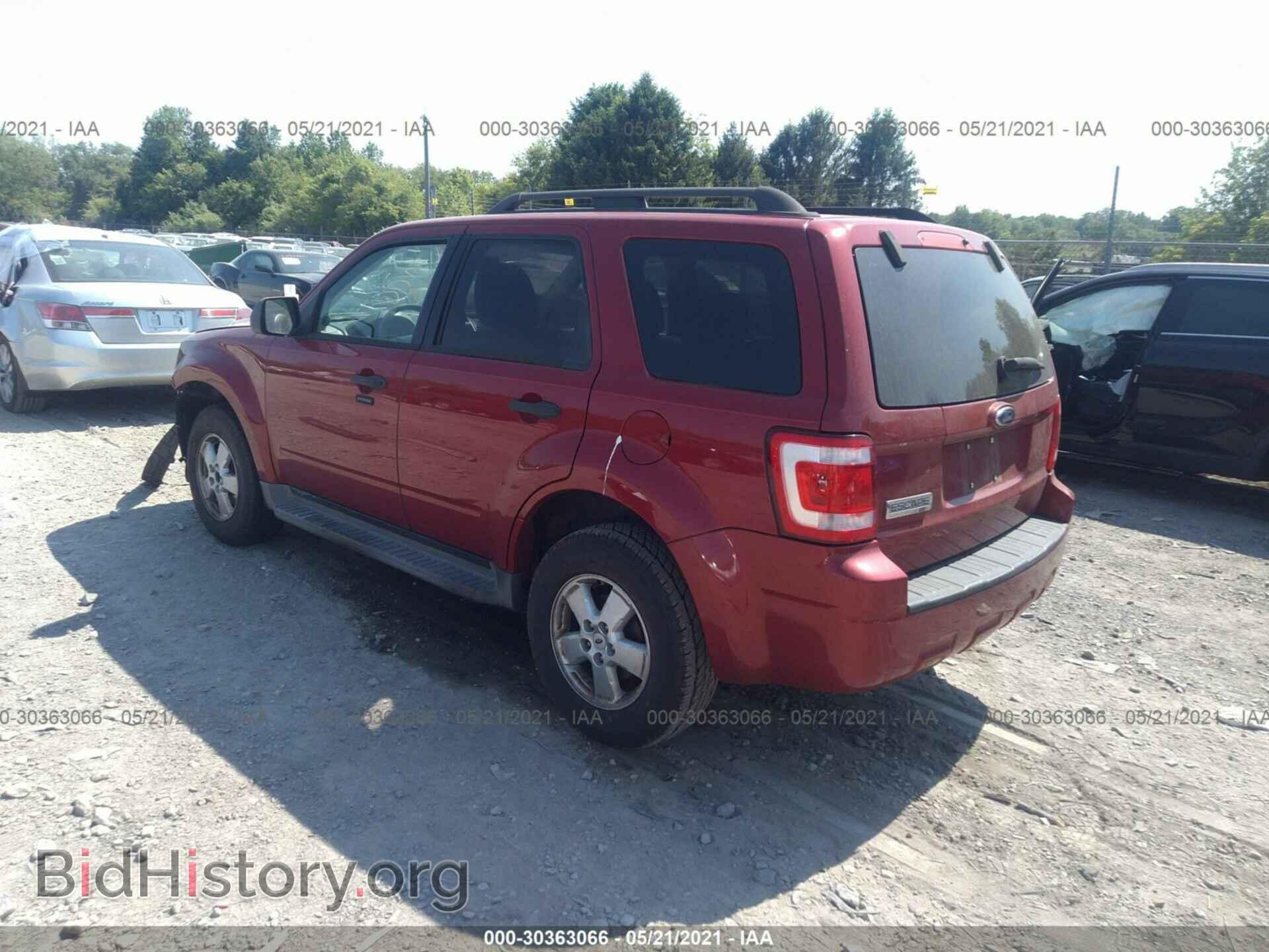 2009 FORD ESCAPE - VIN: 1FMCU03719KC30427 - Фото 3