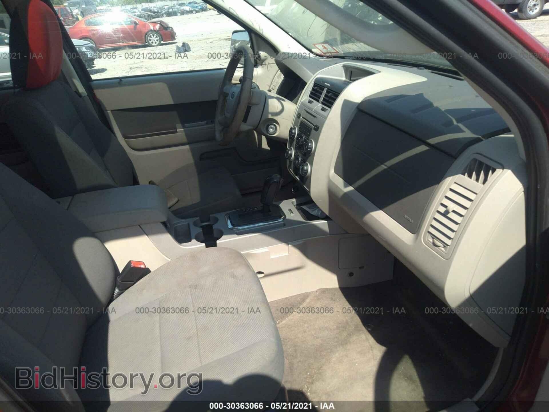 2009 FORD ESCAPE - VIN: 1FMCU03719KC30427 - Фото 5