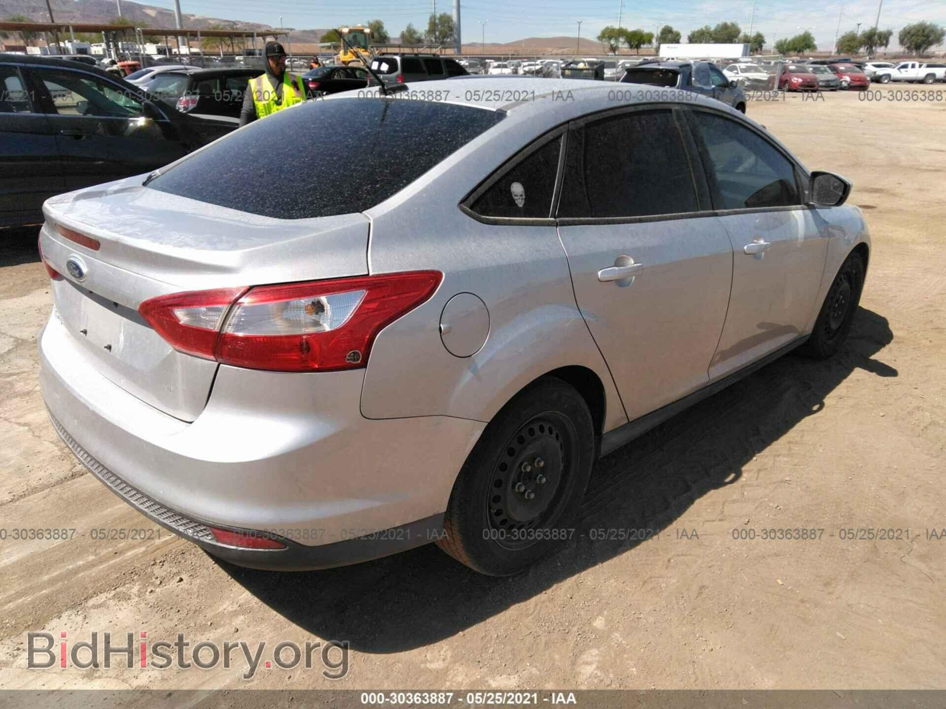 2012 FORD FOCUS - VIN: 1FAHP3F27CL130780 - Фото 4