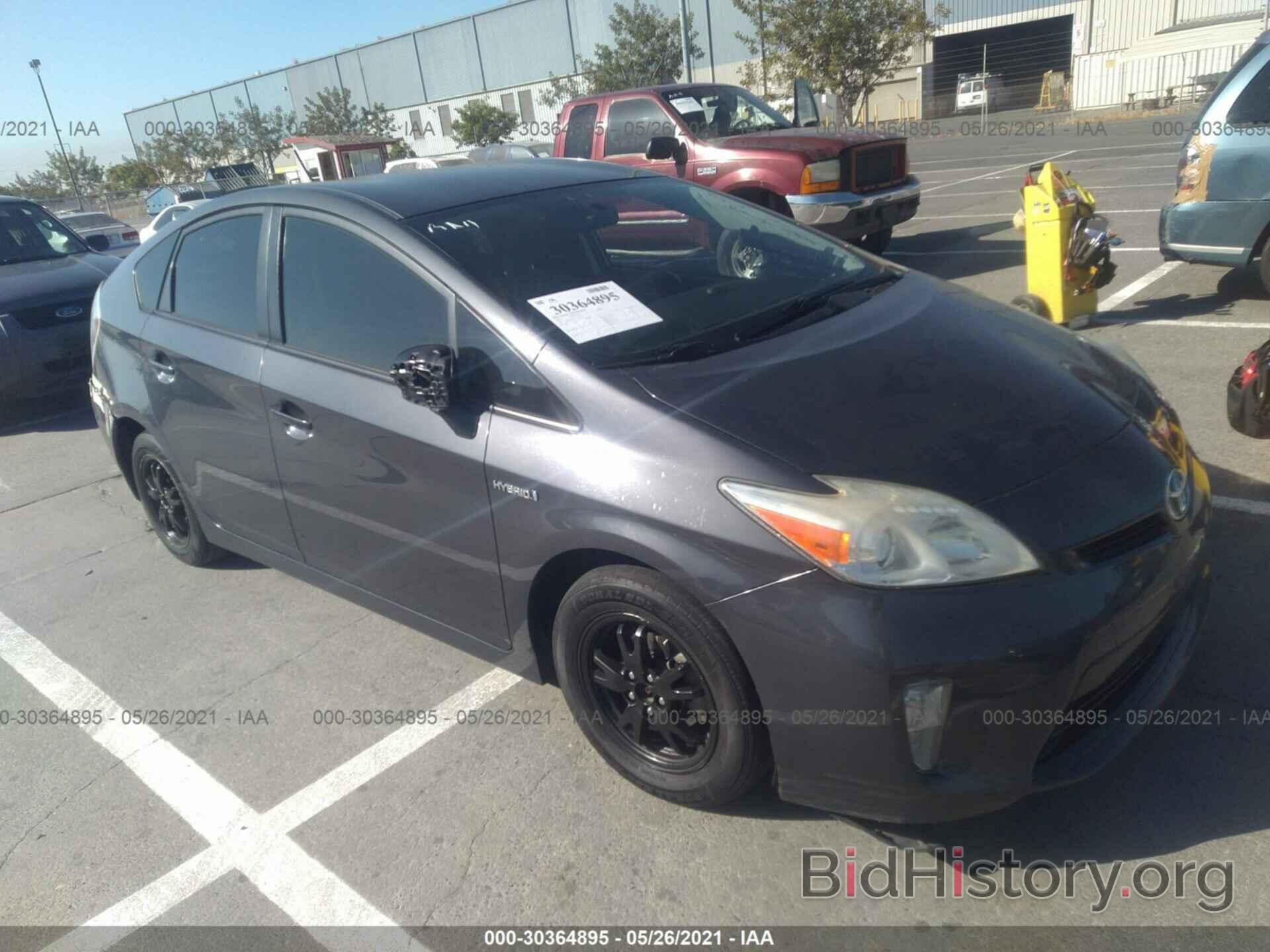 Photo JTDKN3DU2E1745472 - TOYOTA PRIUS 2014