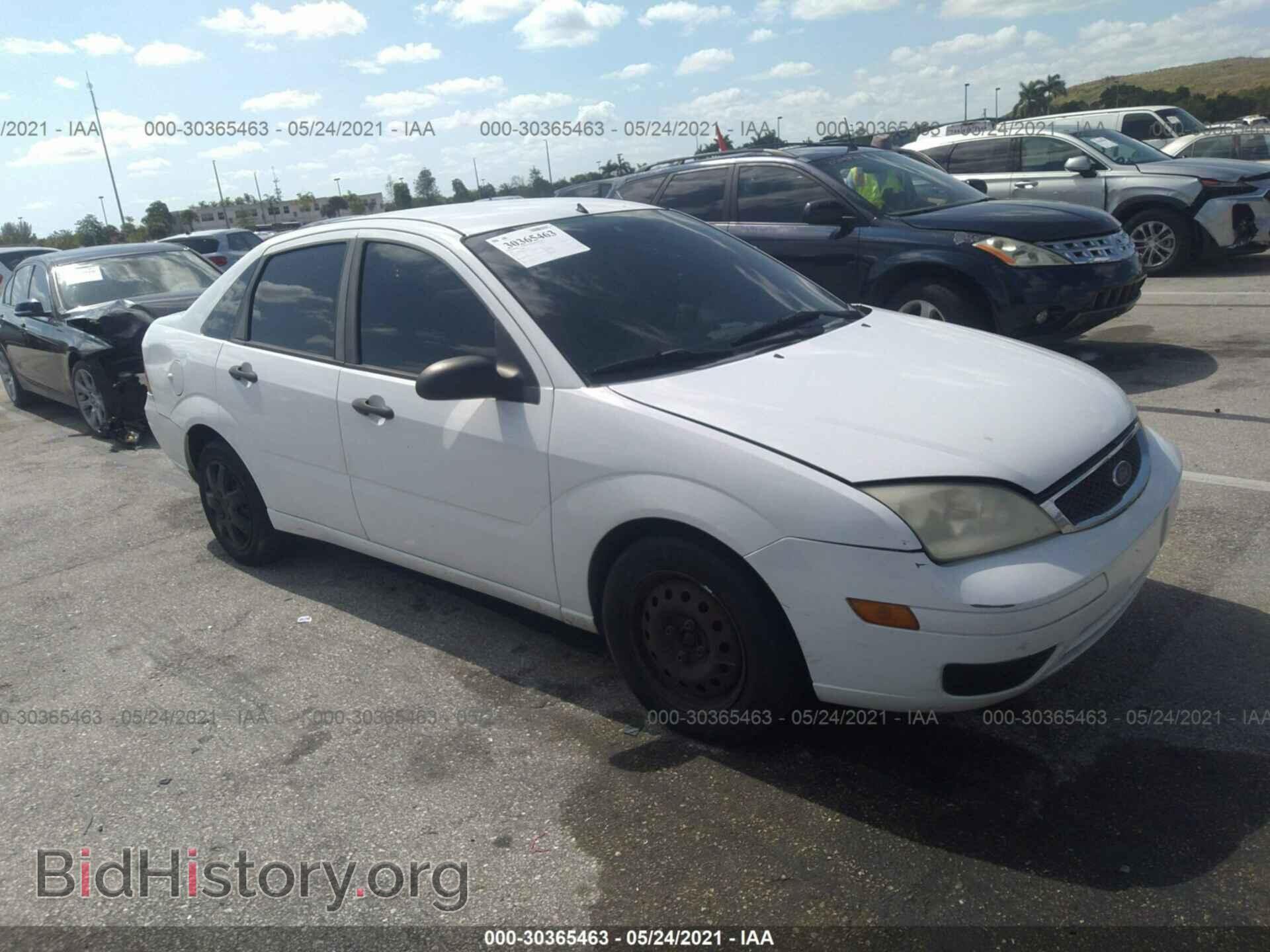 Photo 1FAHP34N97W256334 - FORD FOCUS 2007