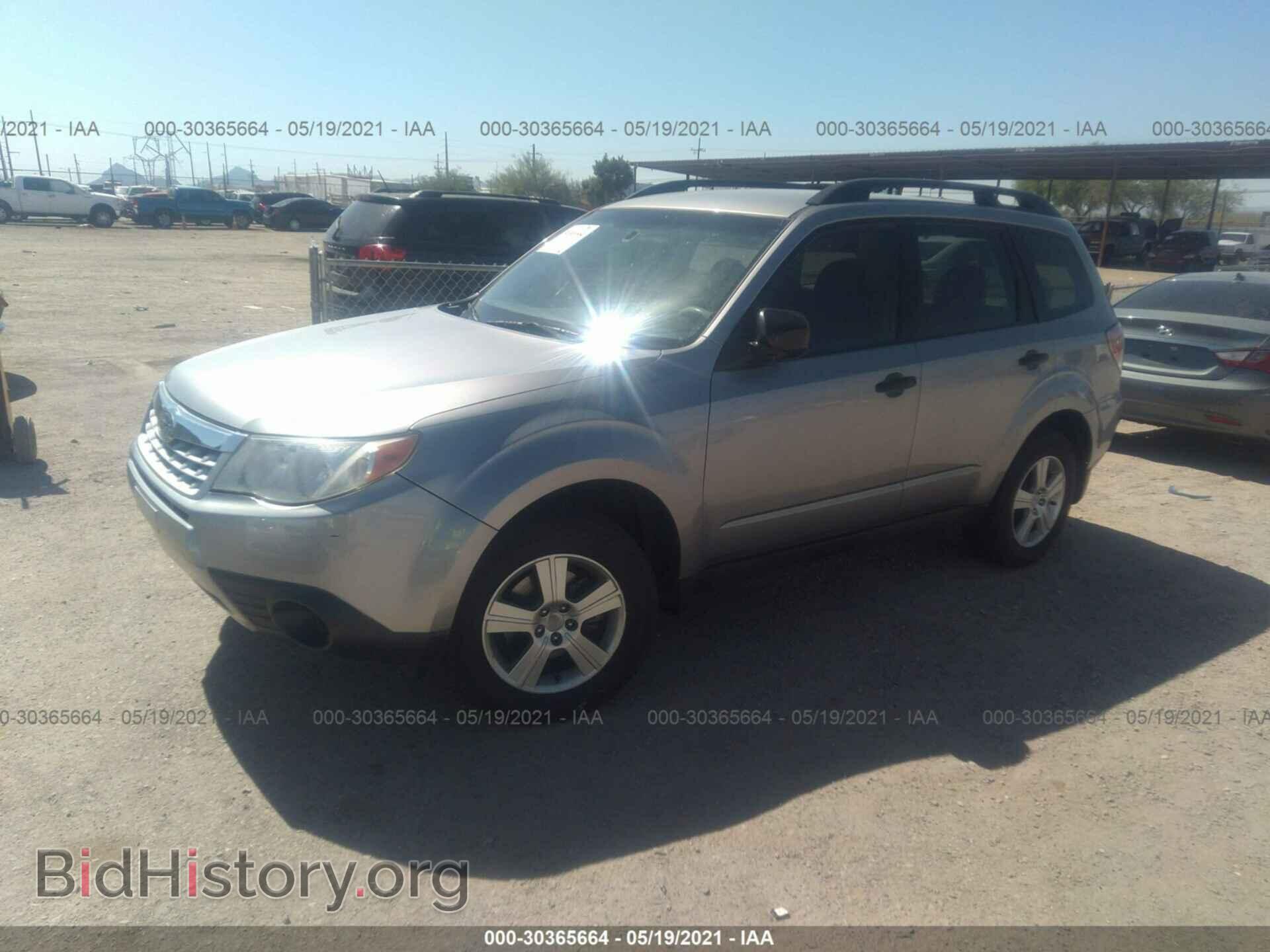 2011 SUBARU FORESTER - VIN: JF2SHBBC1BH782027 - Фото 2