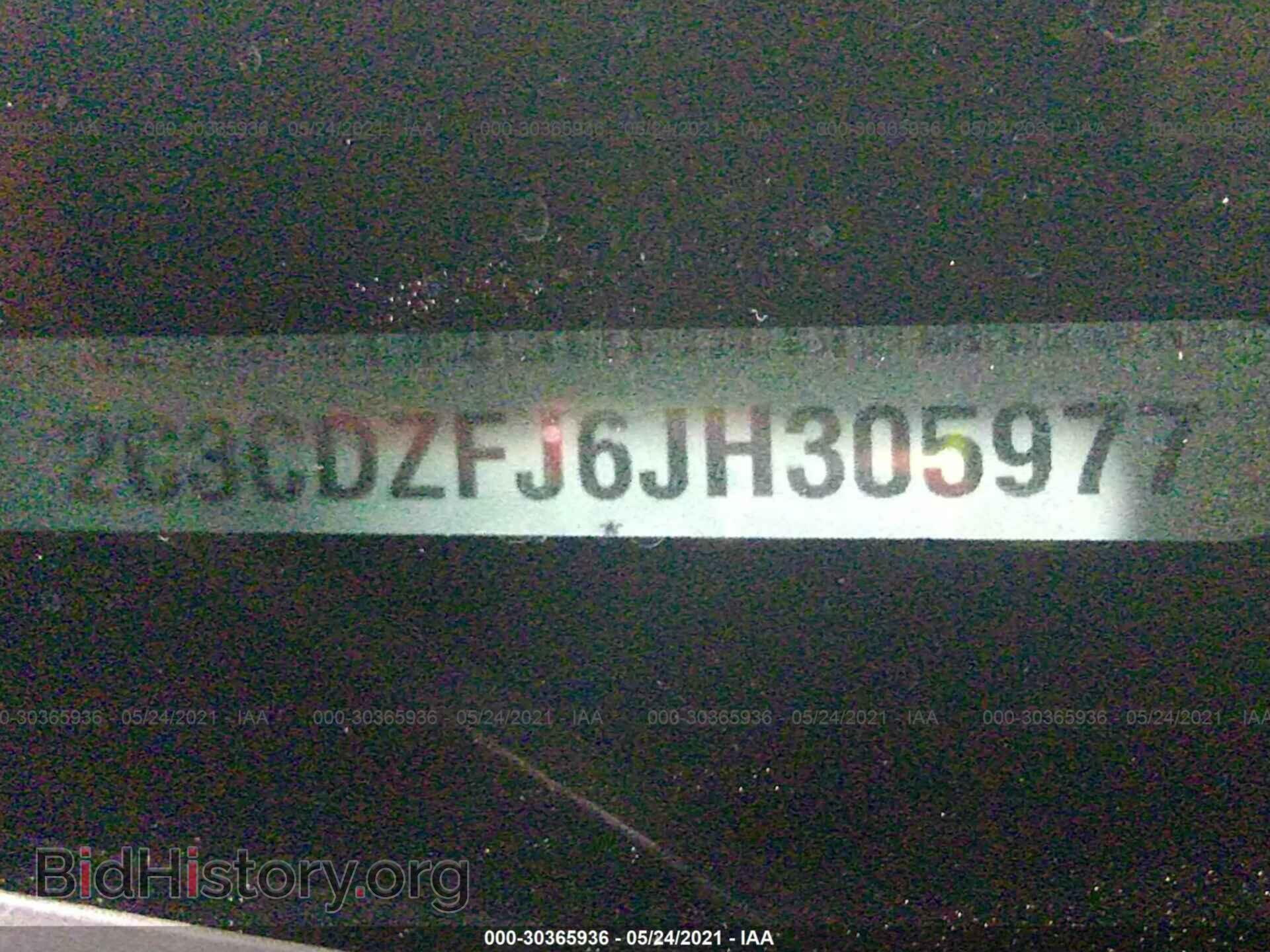 2018 DODGE CHALLENGER - VIN: 2C3CDZFJ6JH305977 - Фото 9