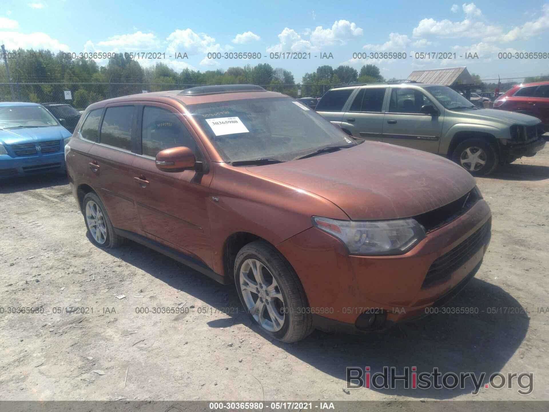 Photo JA4JZ4AX0EZ013325 - MITSUBISHI OUTLANDER 2014