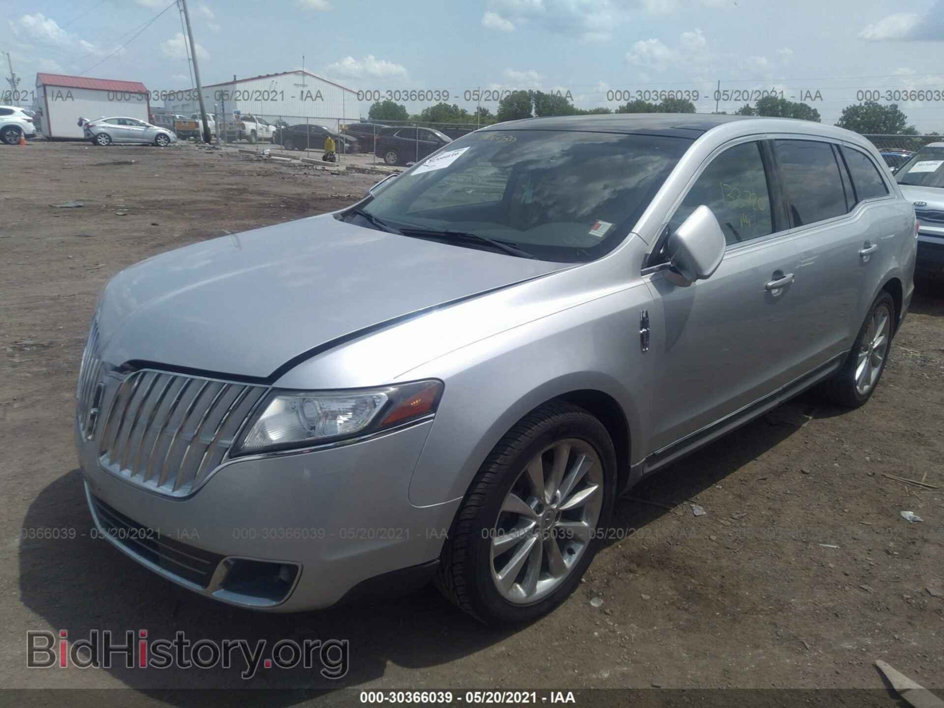 2012 LINCOLN MKT - VIN: 2LMHJ5AT4CBL51163 - Фото 2