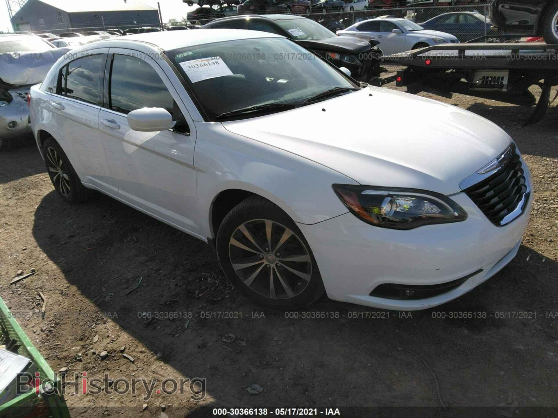 Photo 1C3CCBBB3DN684666 - CHRYSLER 200 2013