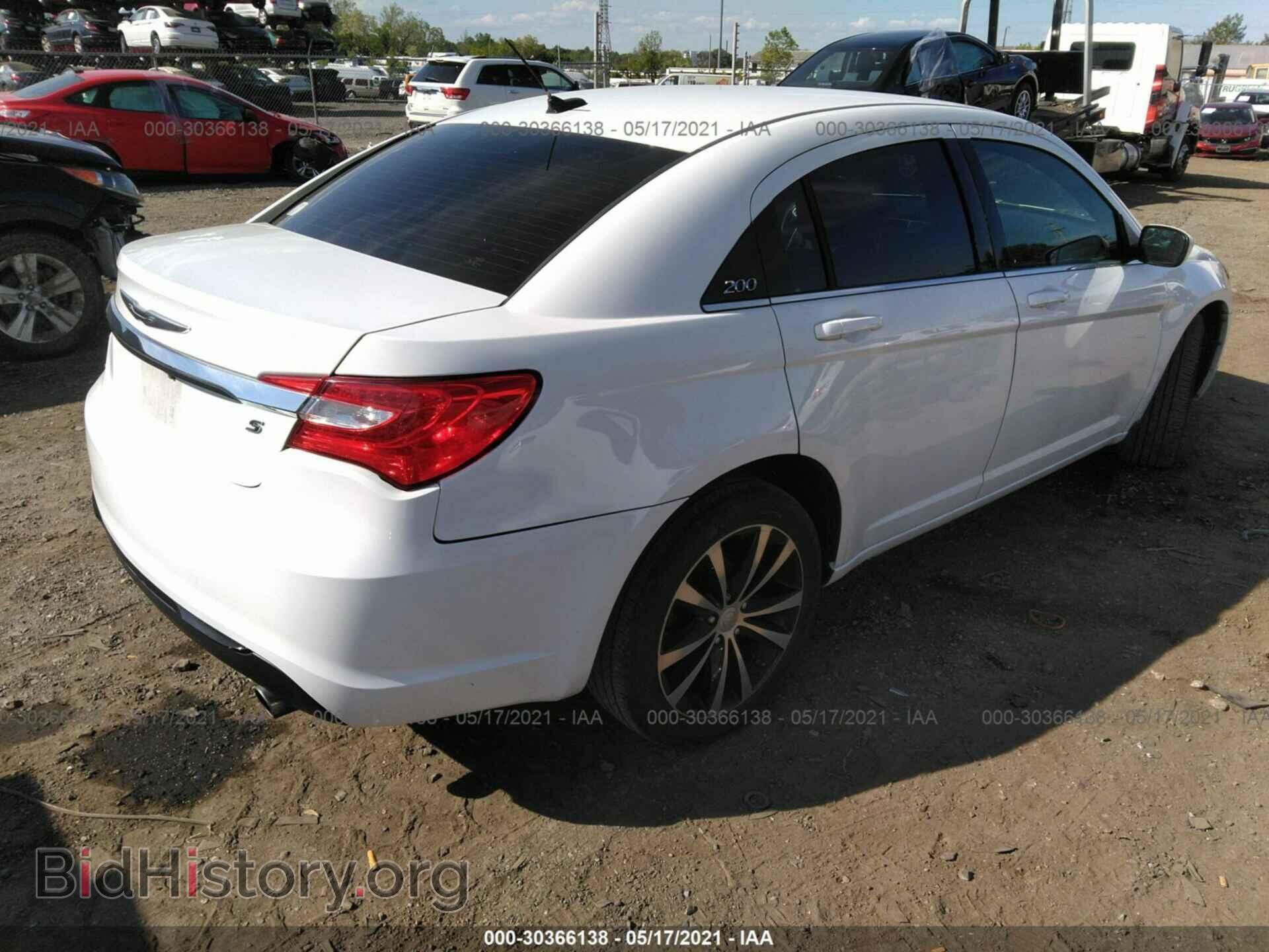 2013 CHRYSLER 200 - VIN: 1C3CCBBB3DN684666 - Photo 4