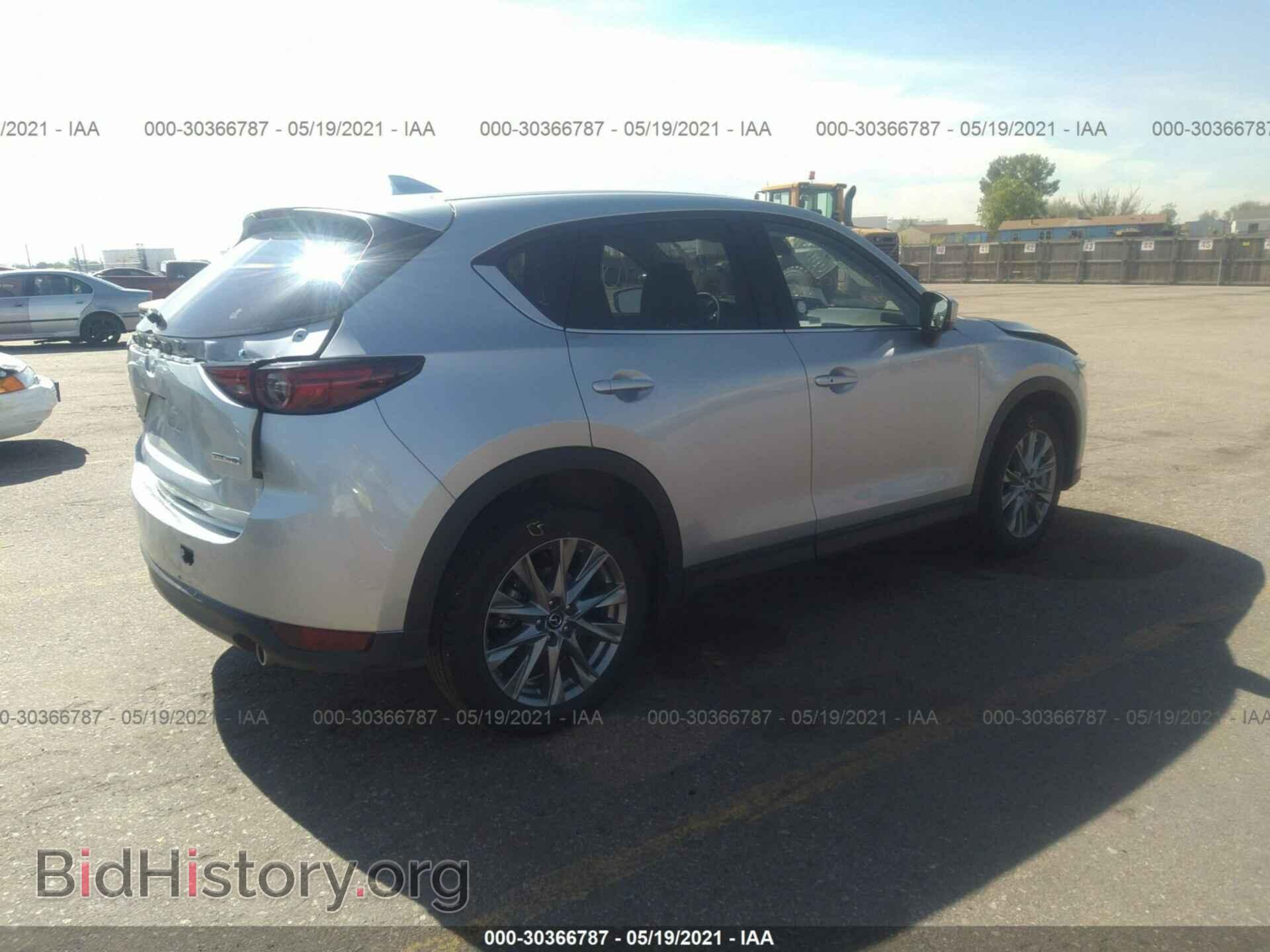 2021 MAZDA CX-5 - VIN: JM3KFBDM5M1354880 - Фото 4