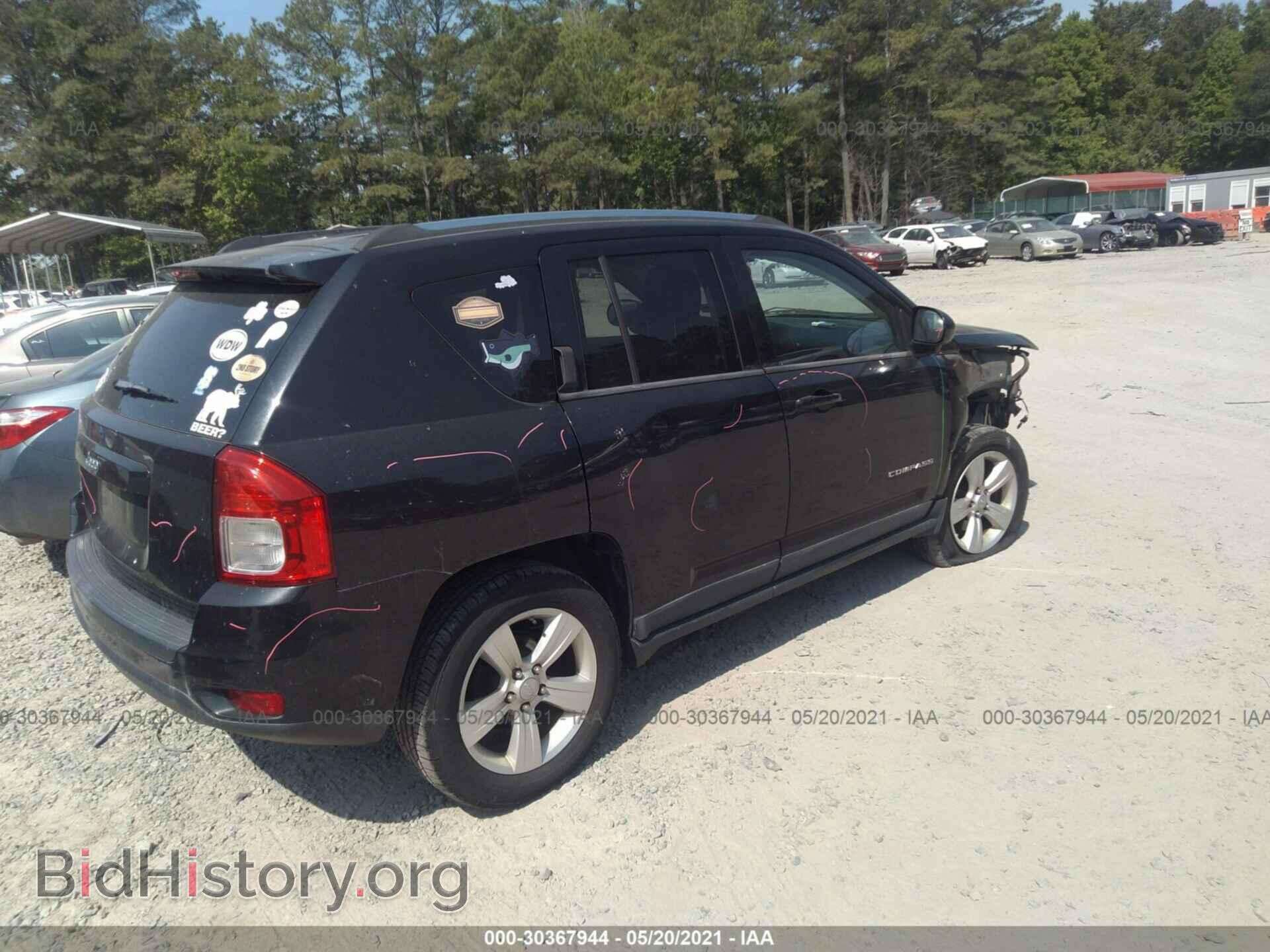2011 JEEP COMPASS - VIN: 1J4NF1FB1BD222992 - Photo 4