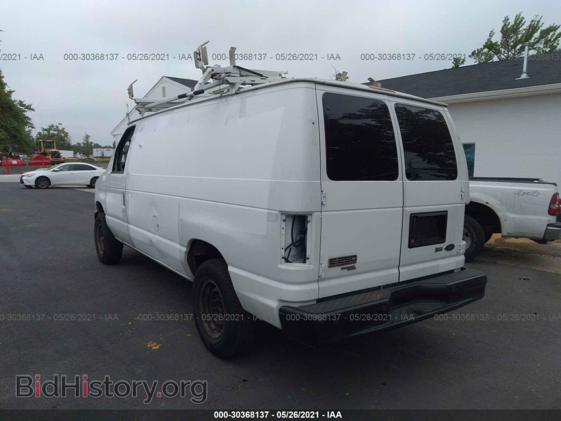 2011 FORD ECONOLINE CARGO VAN - VIN: 1FTNE2EL2BDB32064 - Фото 3