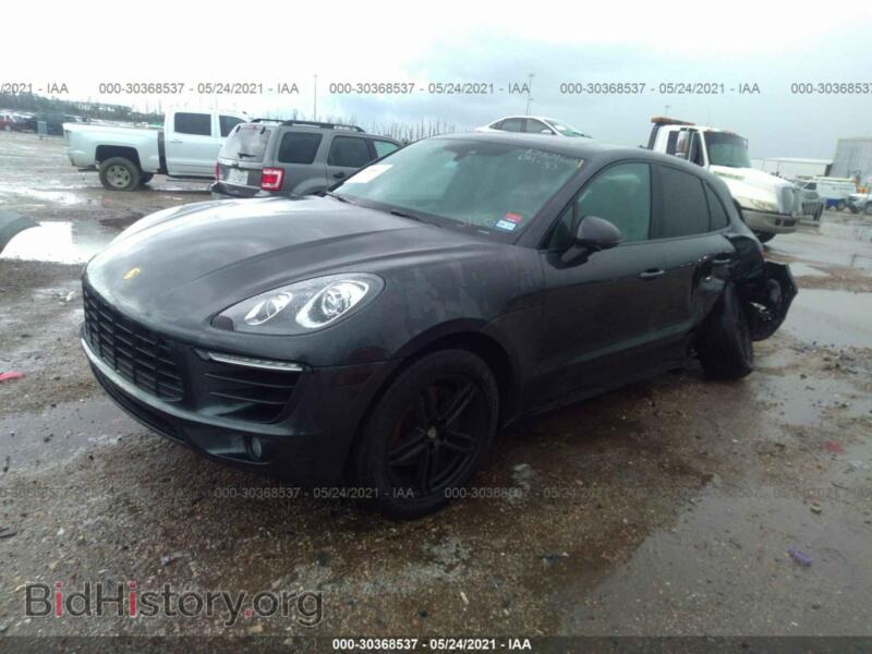 2017 Porsche MACAN (VIN WP1AA2A52HLB05168) — photo 2 of 11