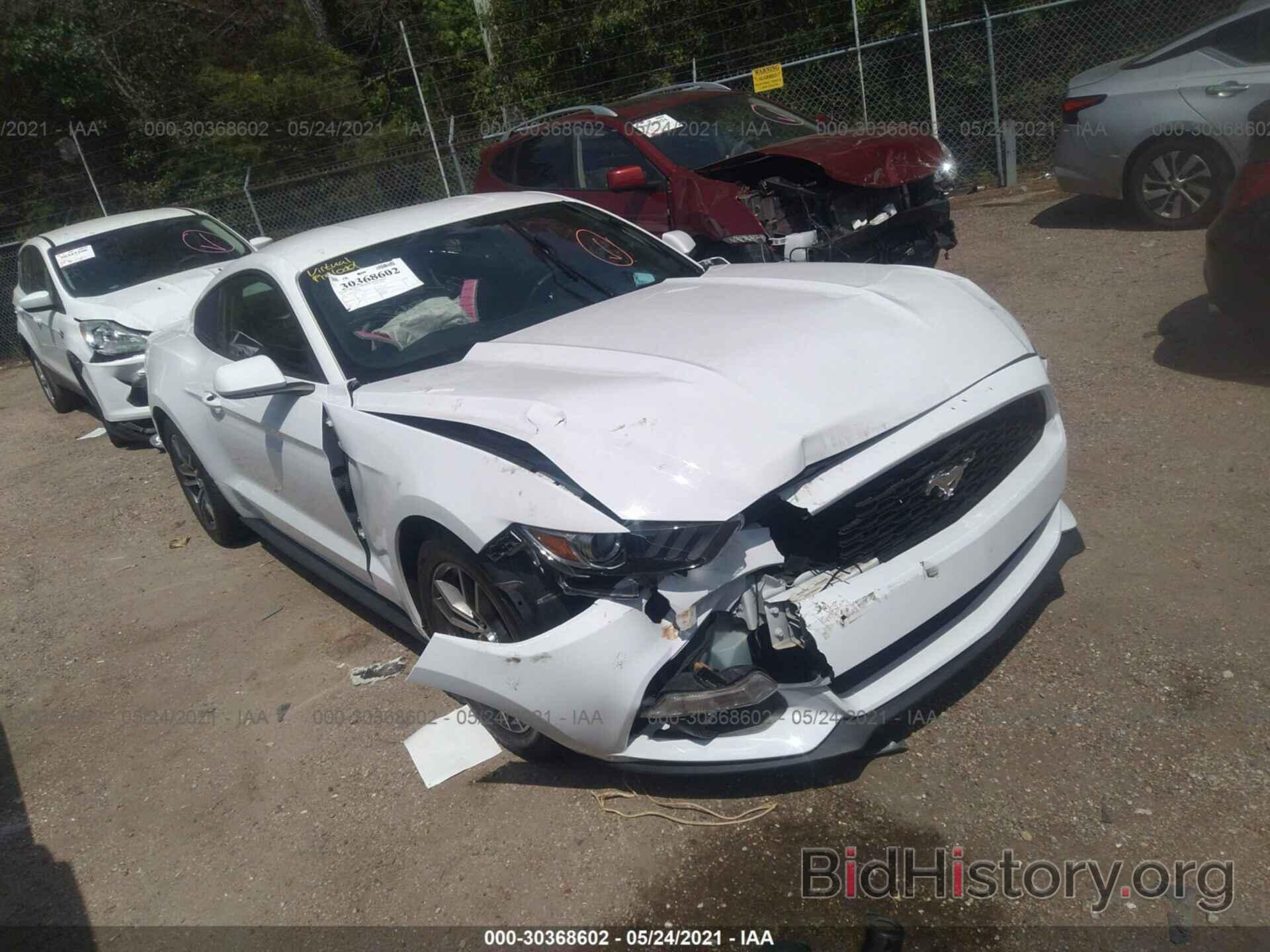 Photo 1FA6P8TH5H5328637 - FORD MUSTANG 2017
