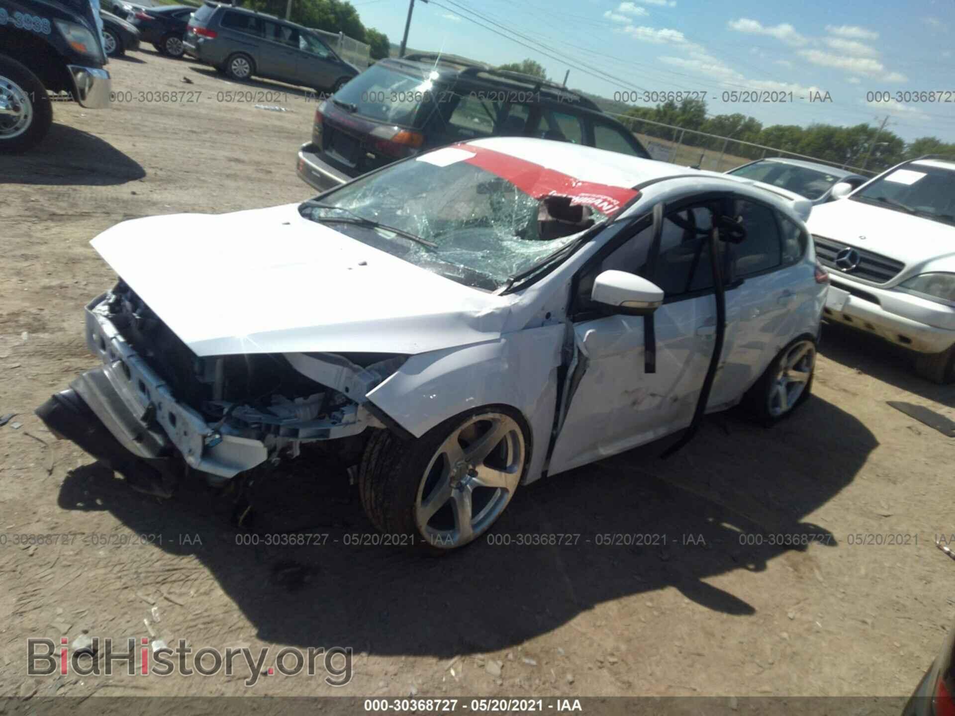 2017 FORD FOCUS - VIN: 1FADP3L96HL221238 - Фото 2