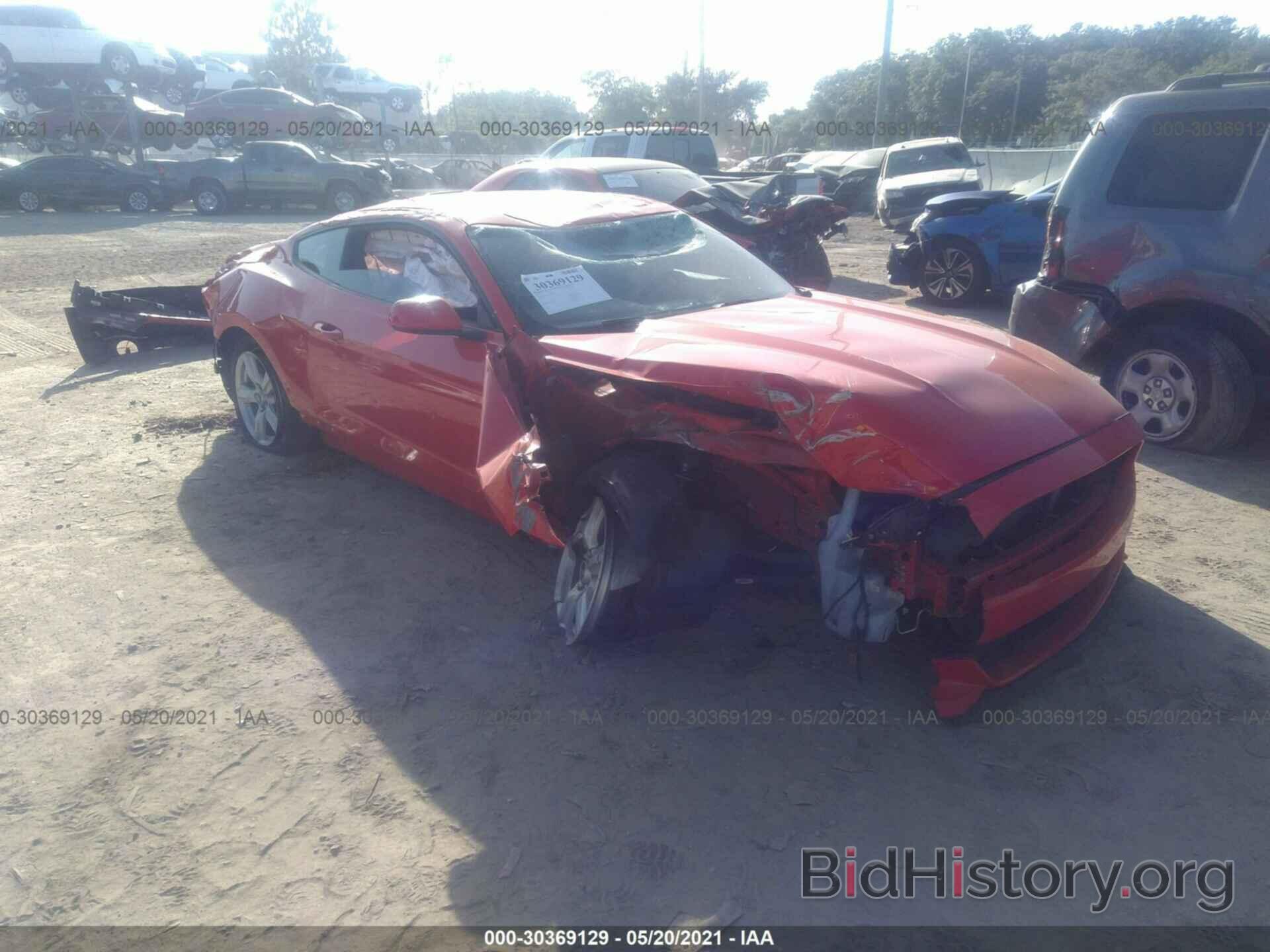 Photo 1FA6P8AM7F5394359 - FORD MUSTANG 2015