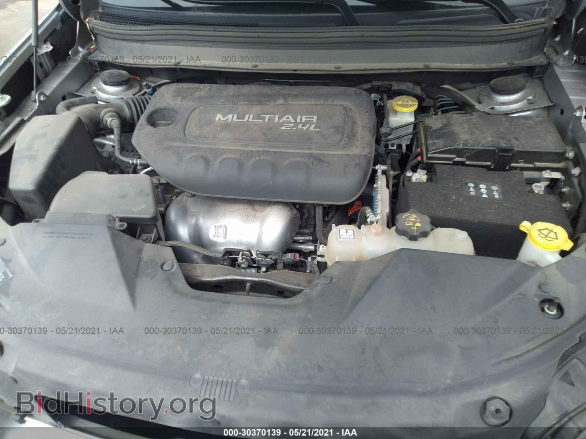 2019 JEEP CHEROKEE - VIN: 1C4PJLCBXKD164894 - Фото 10