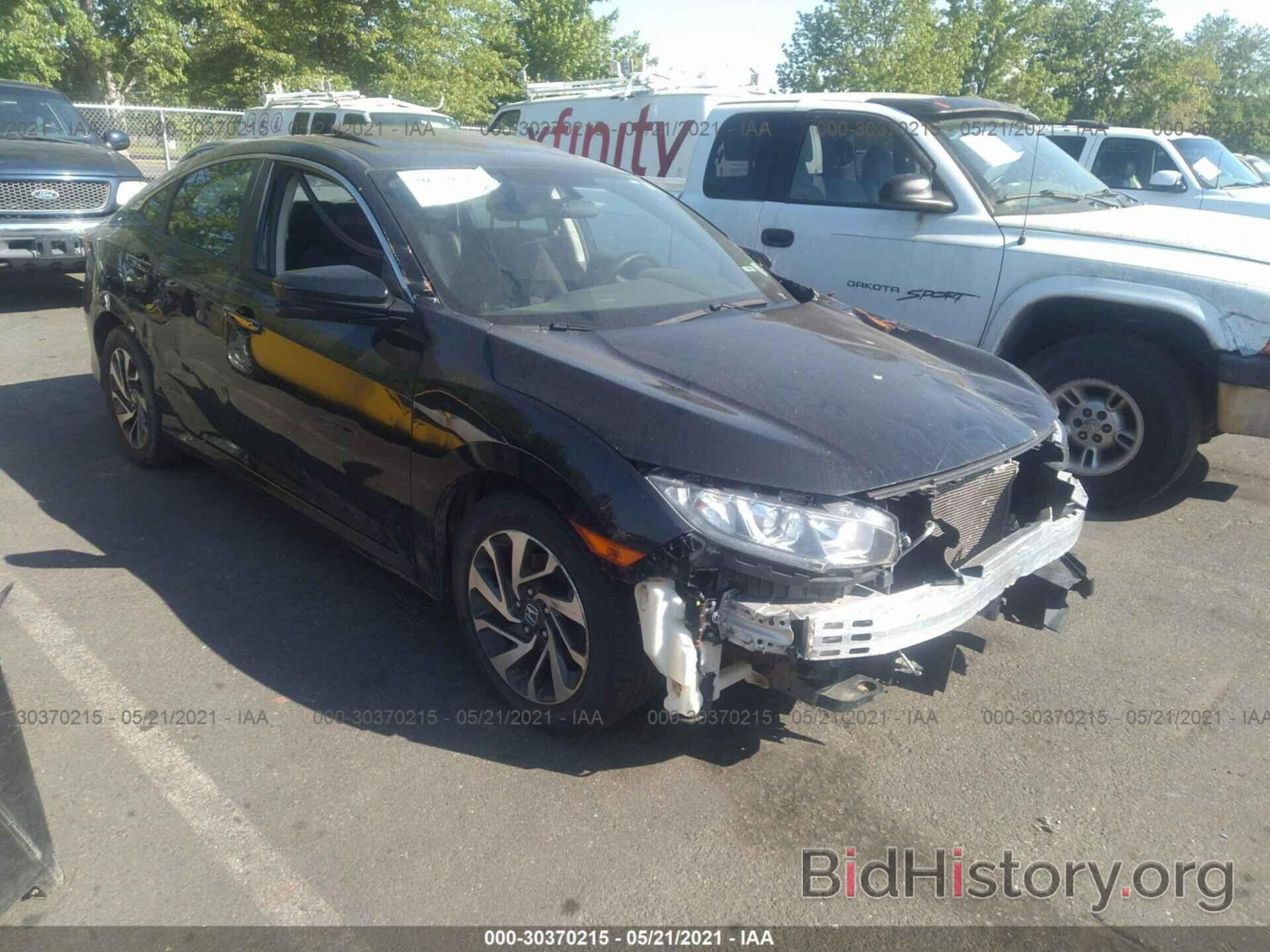 Photo 19XFC2F79GE246788 - HONDA CIVIC SEDAN 2016