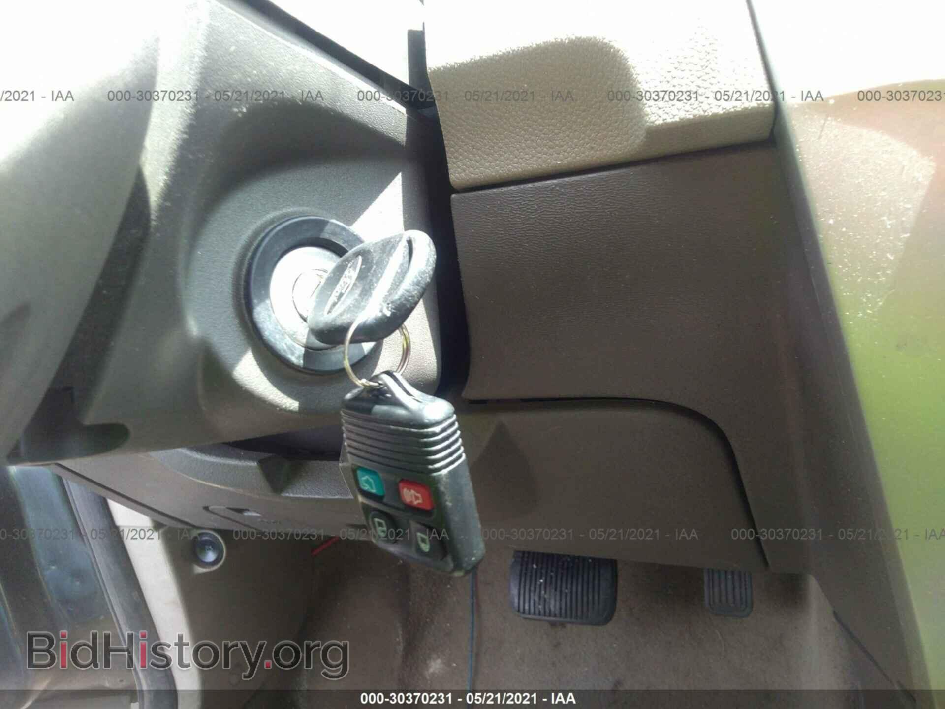 2011 FORD FOCUS - VIN: 1FAHP3FN1BW160820 - Фото 11