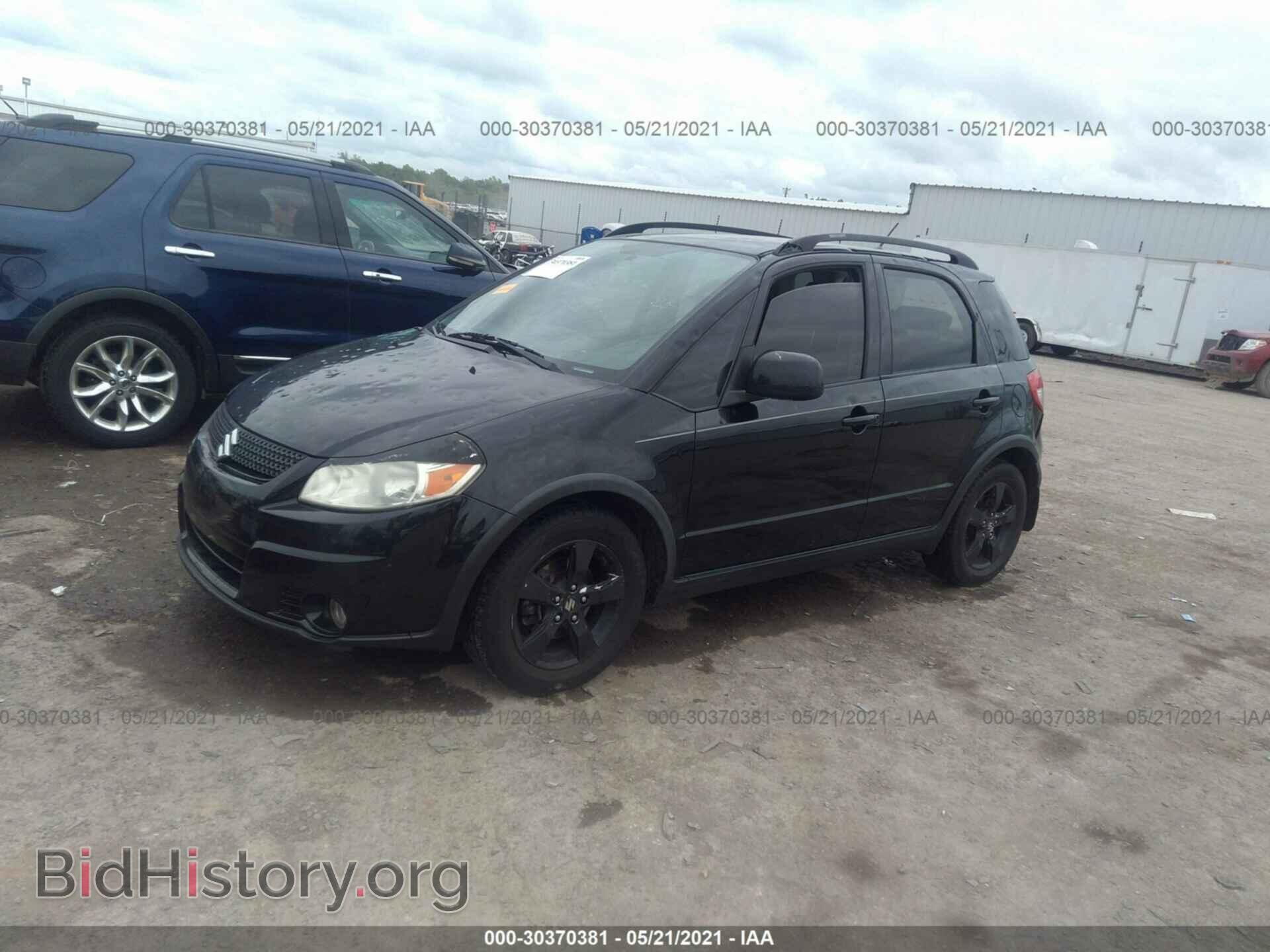 2011 SUZUKI SX4 - VIN: JS2YB5A32B6304360 - Фото 2