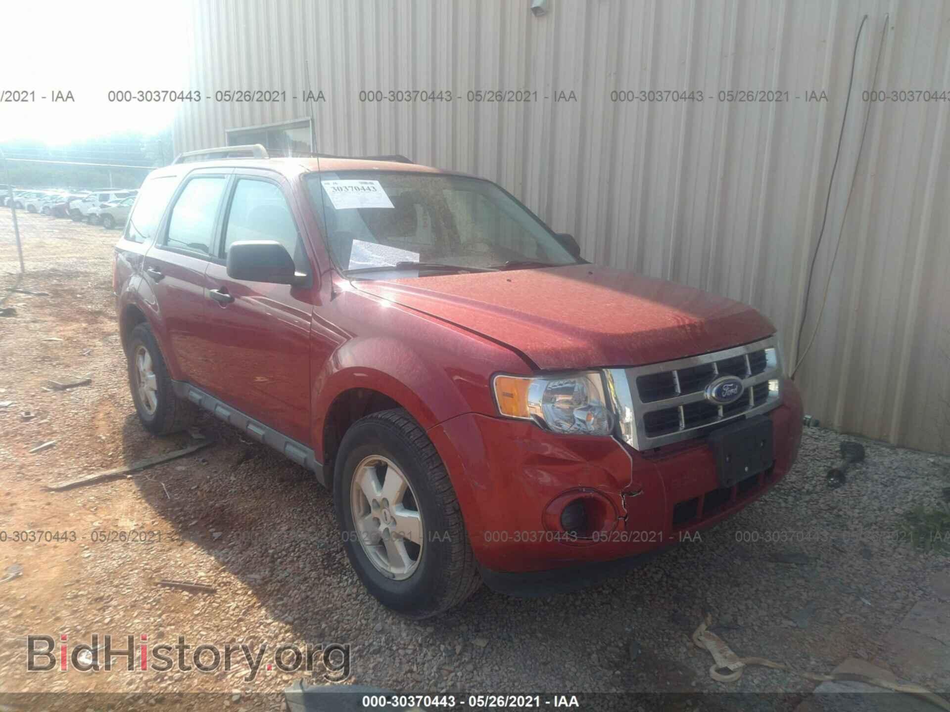 Фотография 1FMCU0C73BKC40074 - FORD ESCAPE 2011