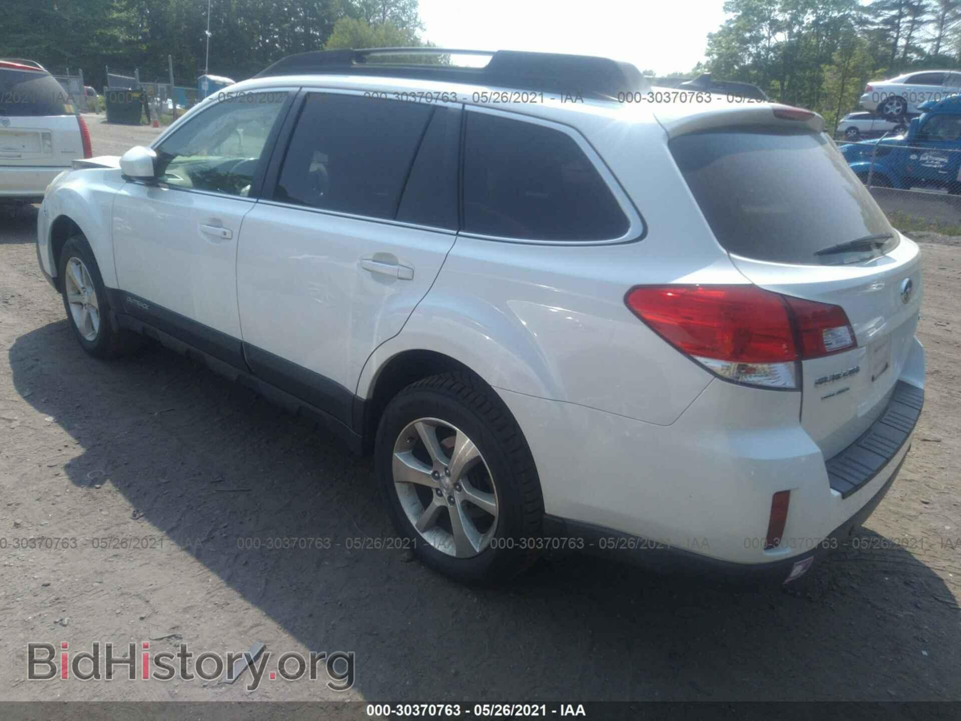 2013 SUBARU OUTBACK - VIN: 4S4BRBKC2D3263348 - Фото 3