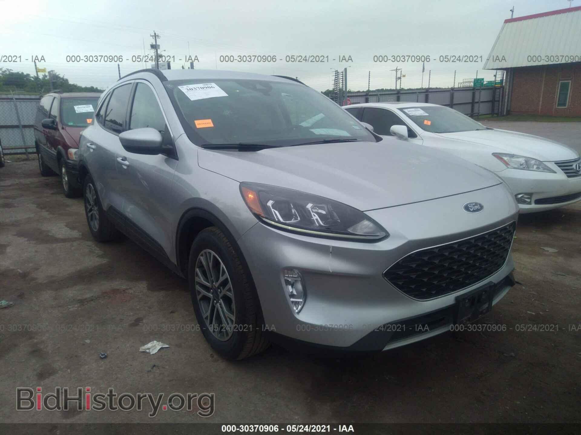 Фотография 1FMCU0H63LUA81109 - FORD ESCAPE 2020